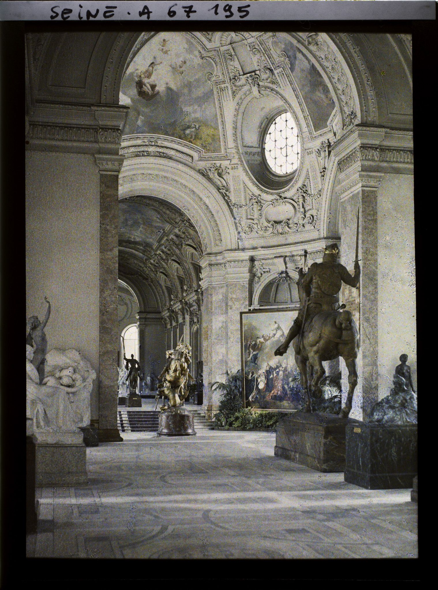 Image représentant La grande galerie du Petit Palais