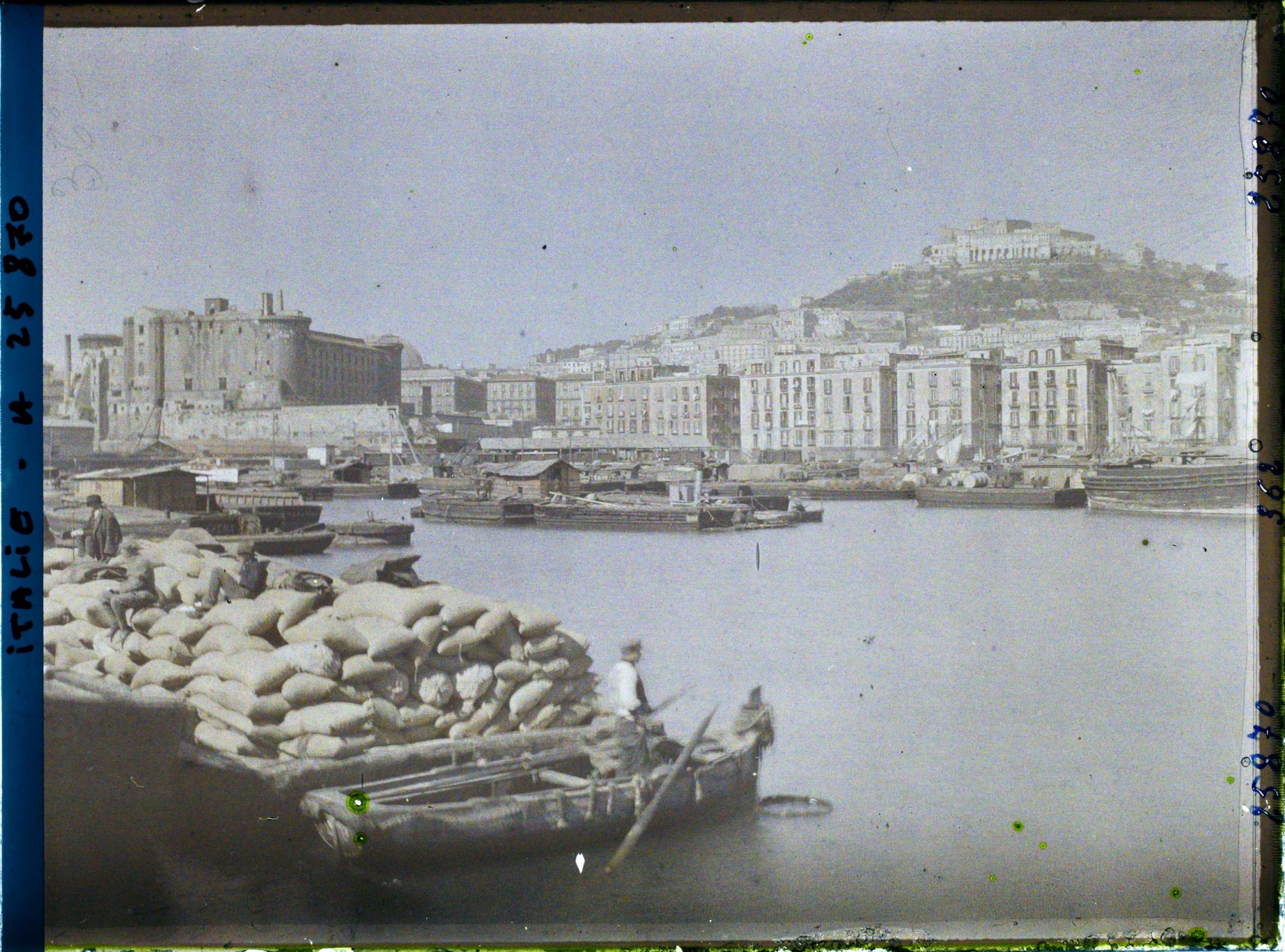 Image représentant Le port de commerce