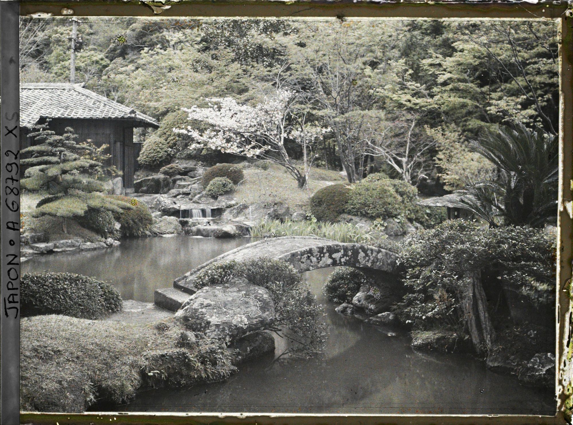 Image représentant Le jardin Iso-teien (Sengan-en)