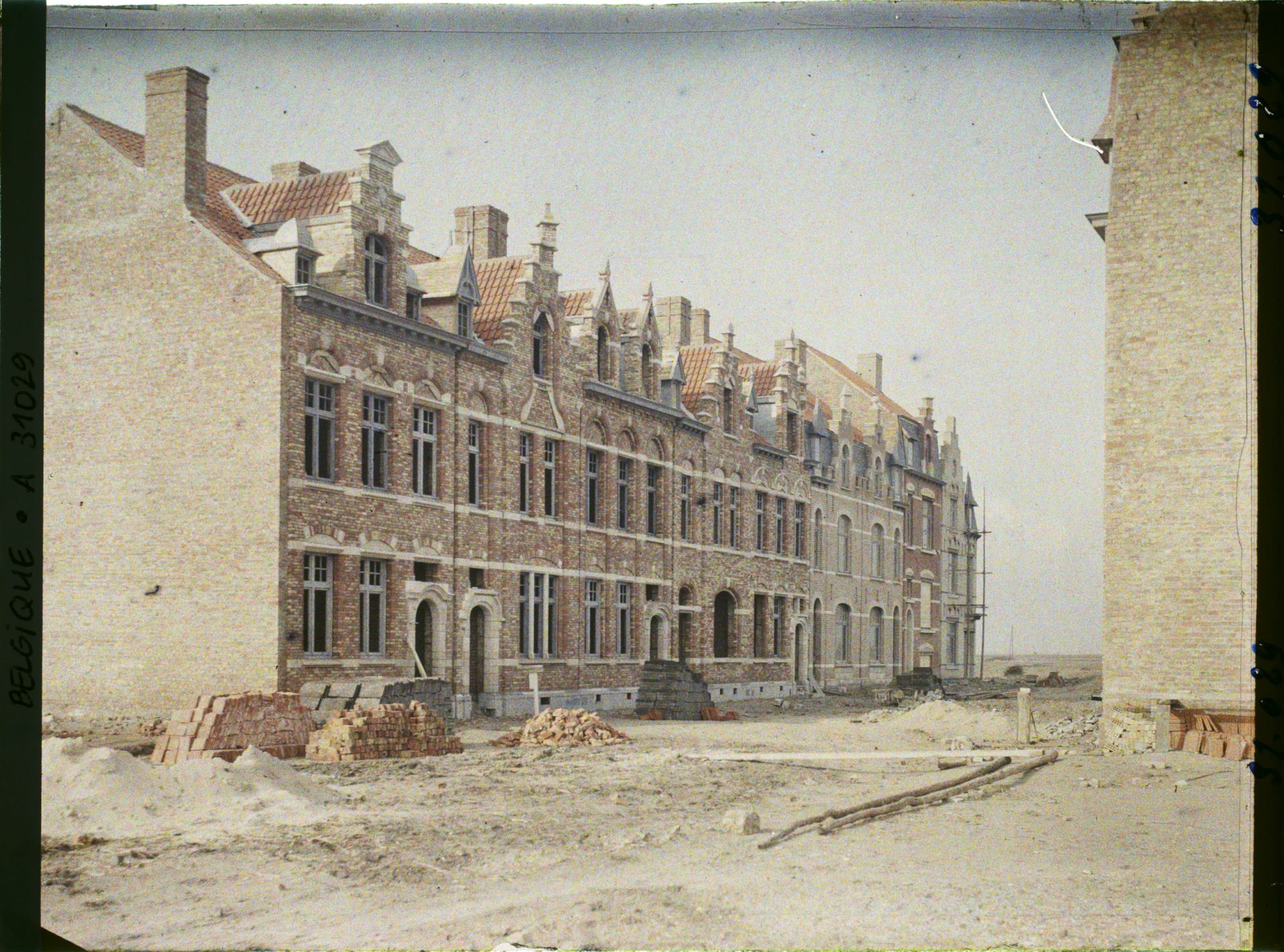 Image représentant Belgique, Zeebrugge, Reconstruction de maisons
