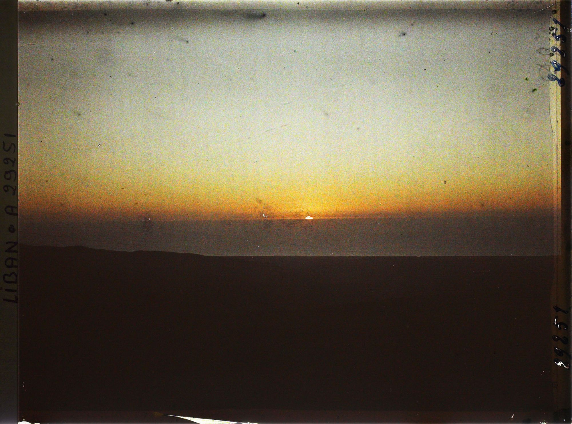 Image représentant Coucher de soleil sur la mer