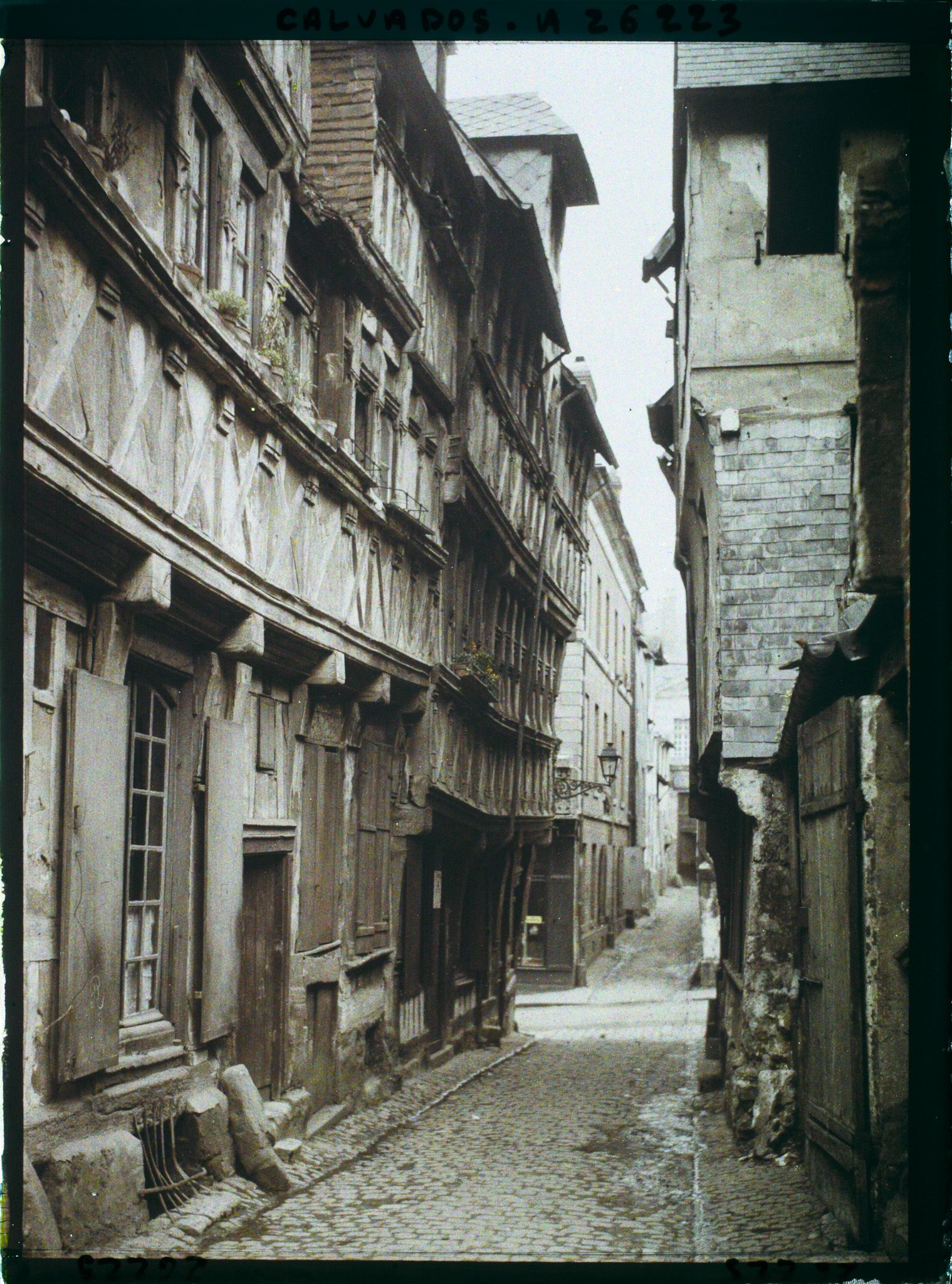 Image représentant Vieilles maisons, rue de la Paix