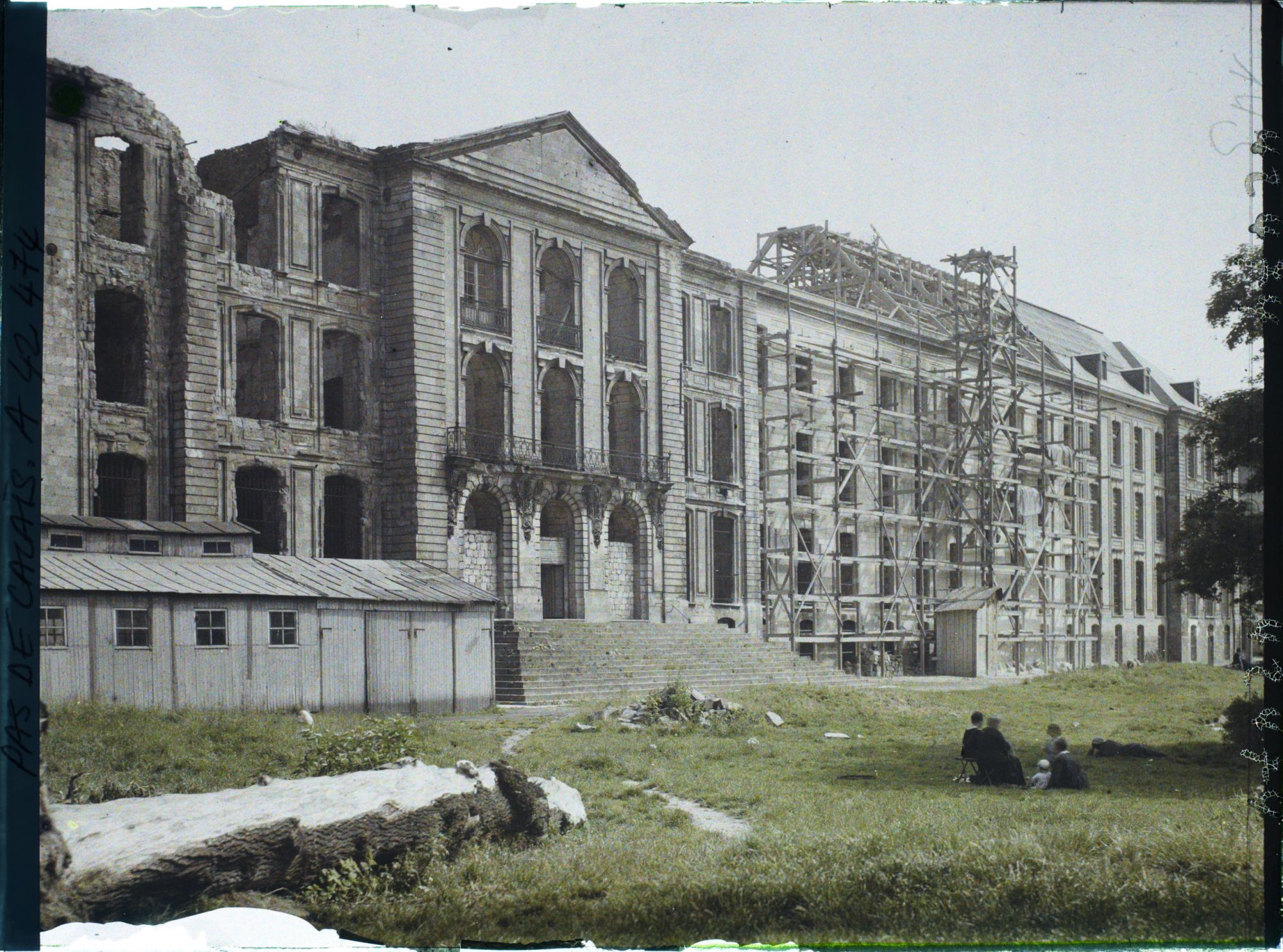 Image représentant France, Arras, Evêché en reconstruction