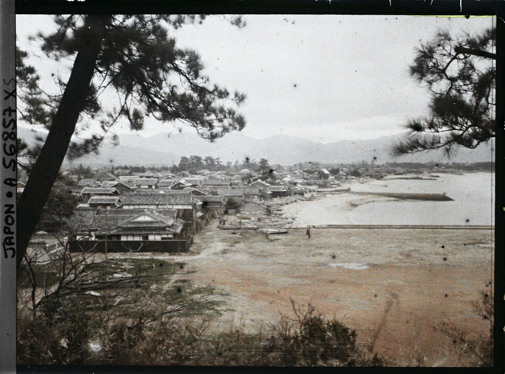 Image représentant Port de pêche sur la baie de Hakata