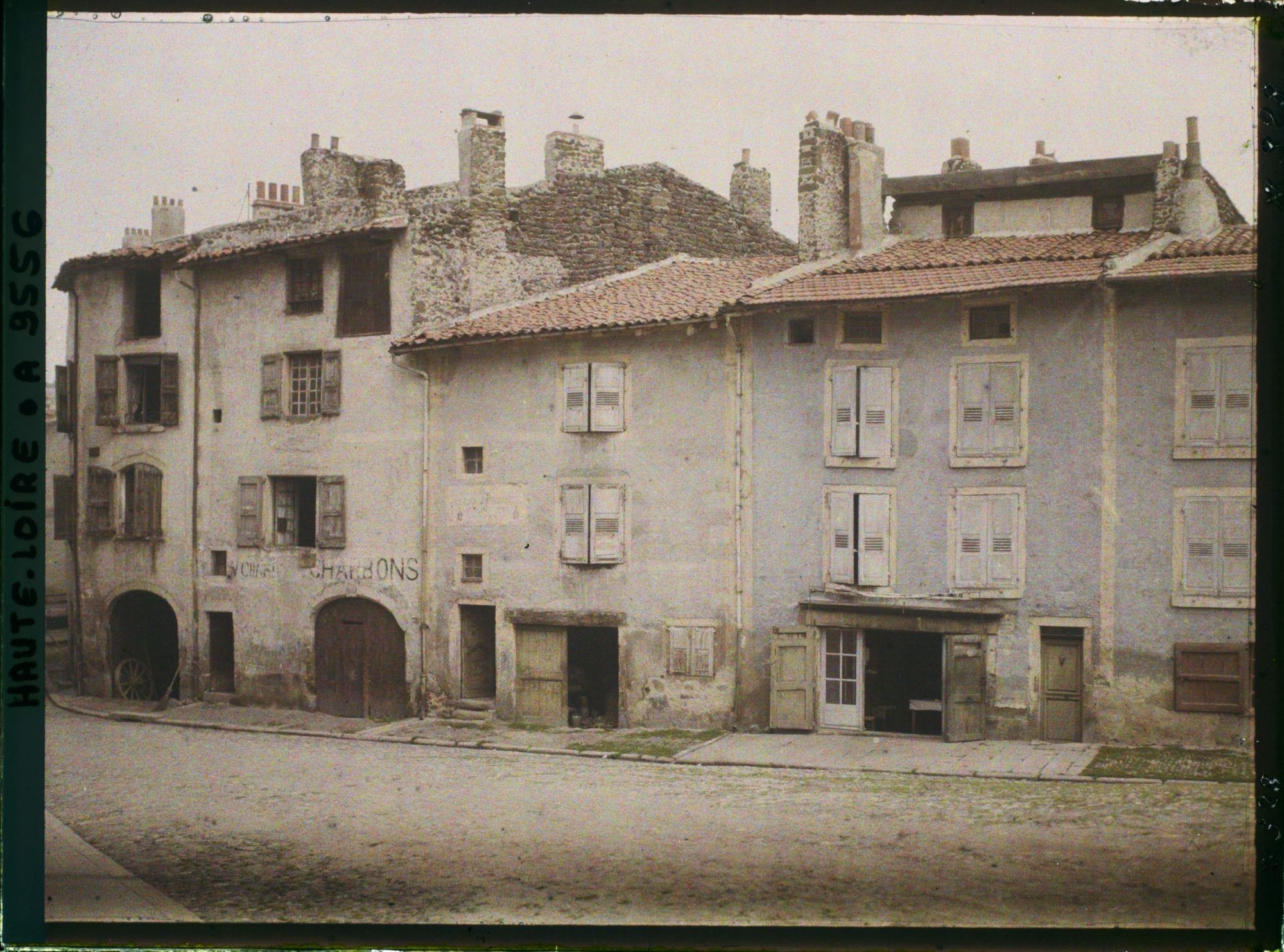 Image représentant Maisons anciennes le long du boulevard Carnot?