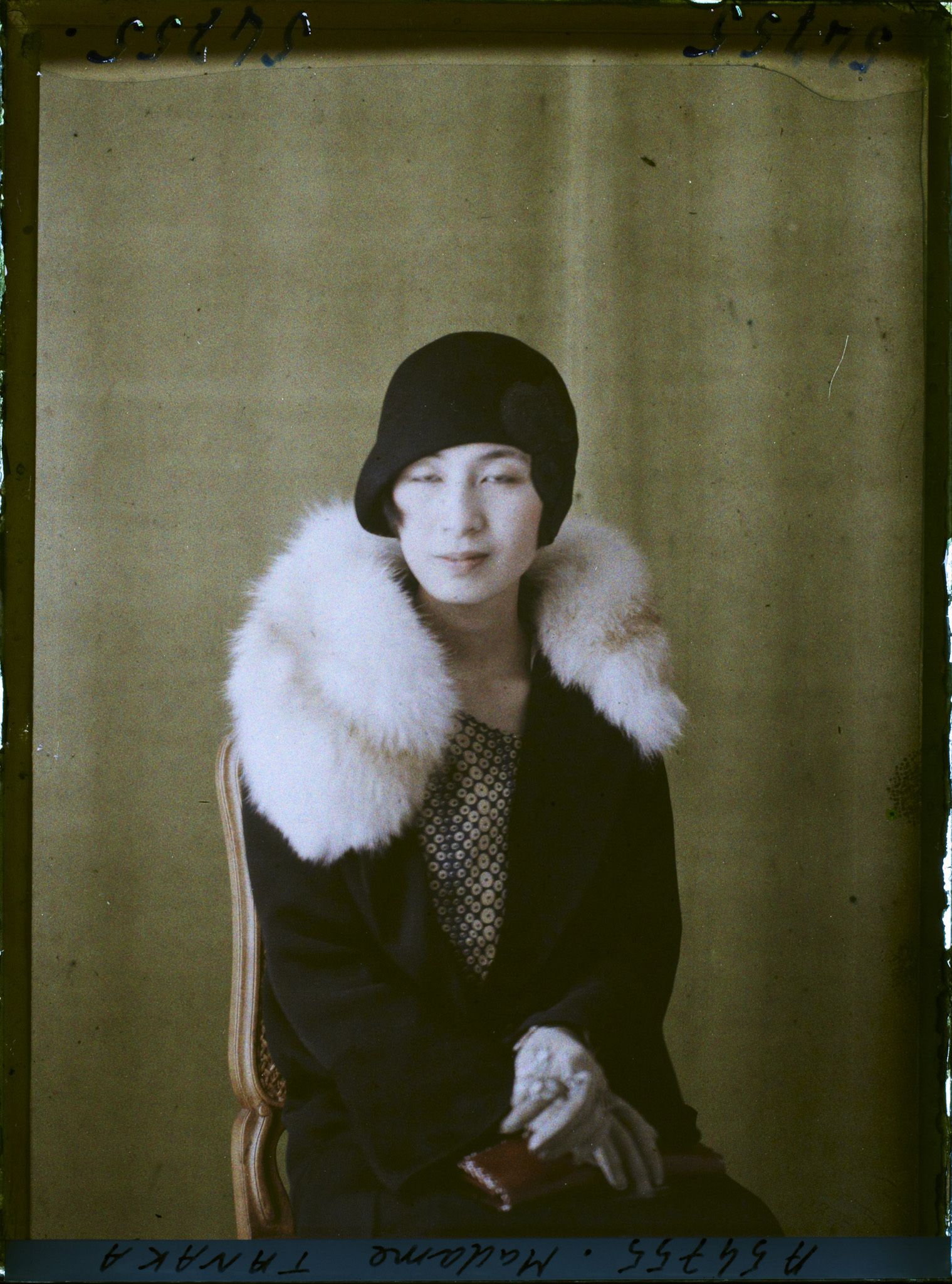 Image représentant https://musee-albert-kahn.s-museum.fr/home/NWQ2OTAwYzNmYjZlZTk1ZWQwODJmMjY4L2dlbmVyaWMtbm90aWNlLXRhYi9hdXRob3JpdHkvNjE3YTc5ZjVjZjhiODk2OGIzMzM3ZDIx/5d6900c3fb6ee95ed082f268/generic-notice-tab/authority/617a79ebcf8b8968b3337885 Madame Tanaka