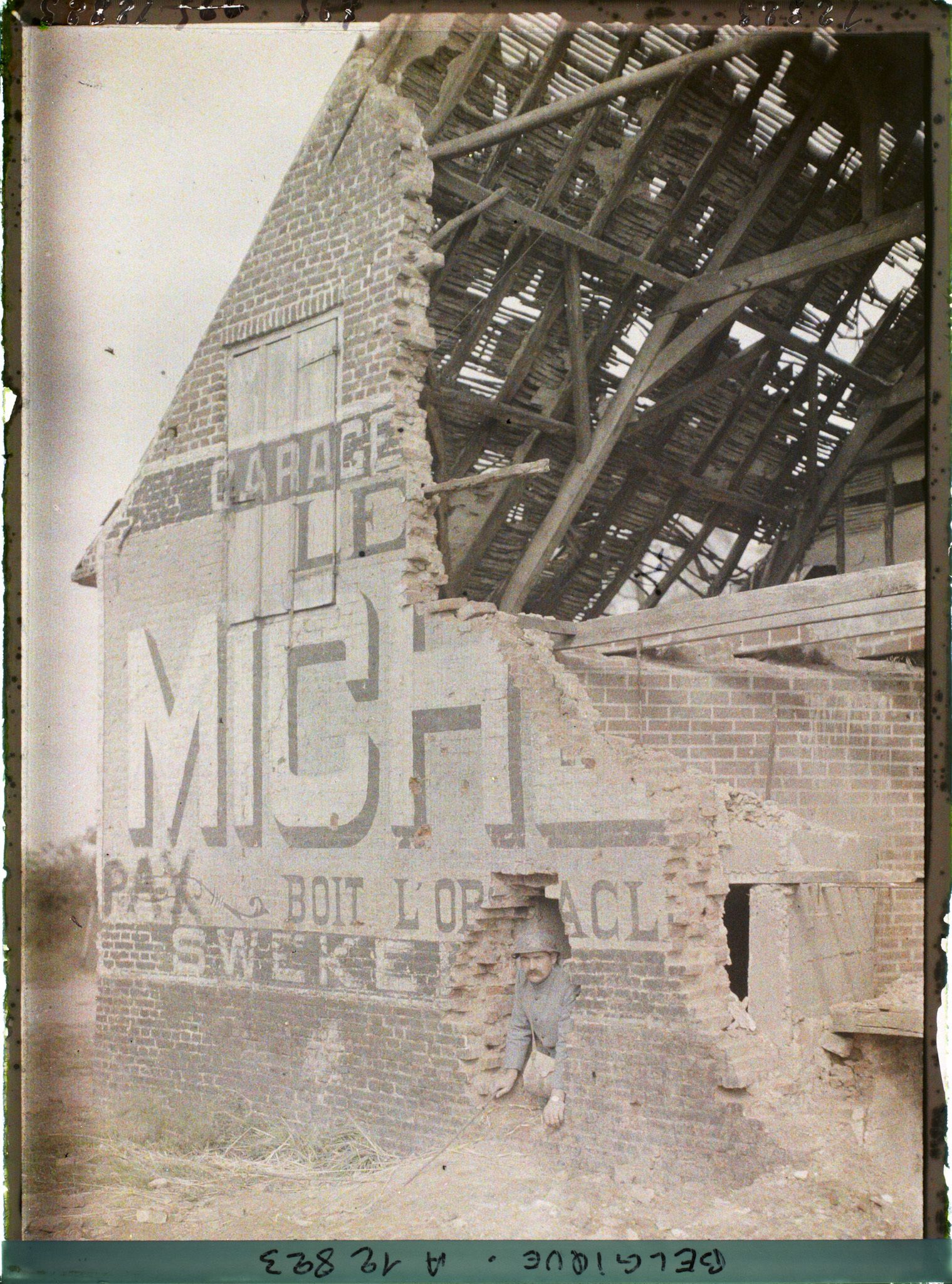 Image représentant Belgique, Woesten, Ruines