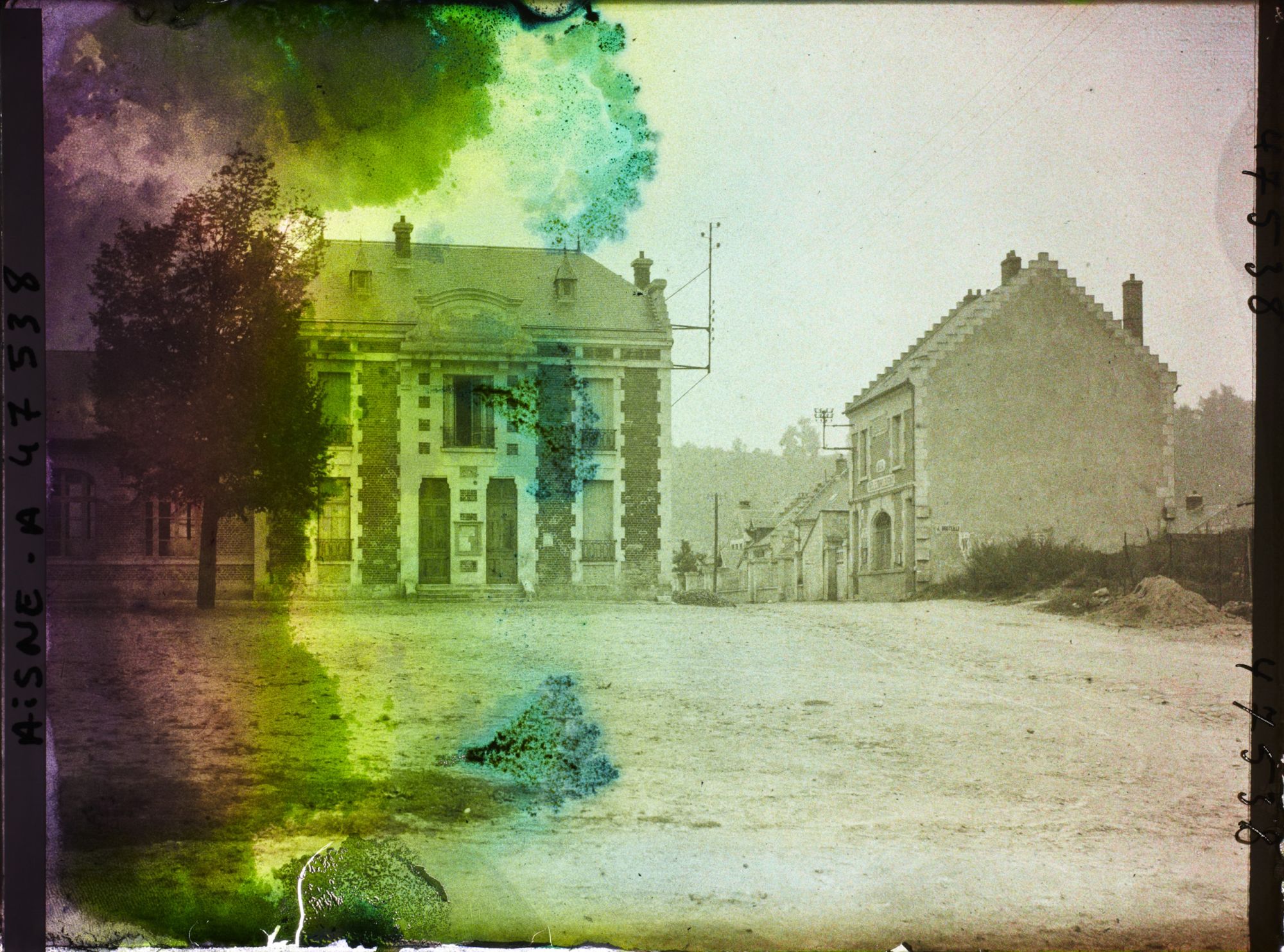 Image représentant France, Margival, Mairie et Ecoles autre aspect