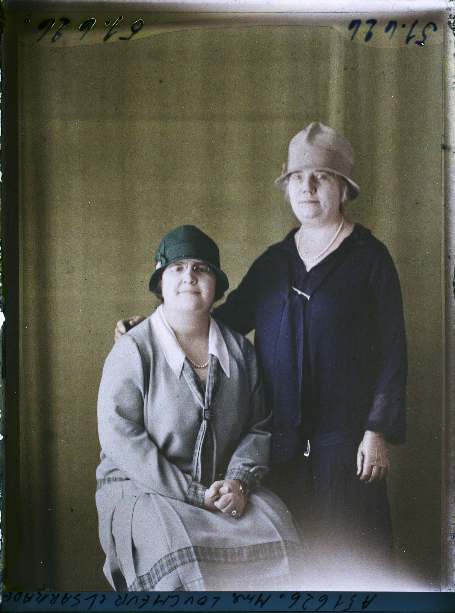 Image représentant Madame Louis Loucheur et  madame Sarradé