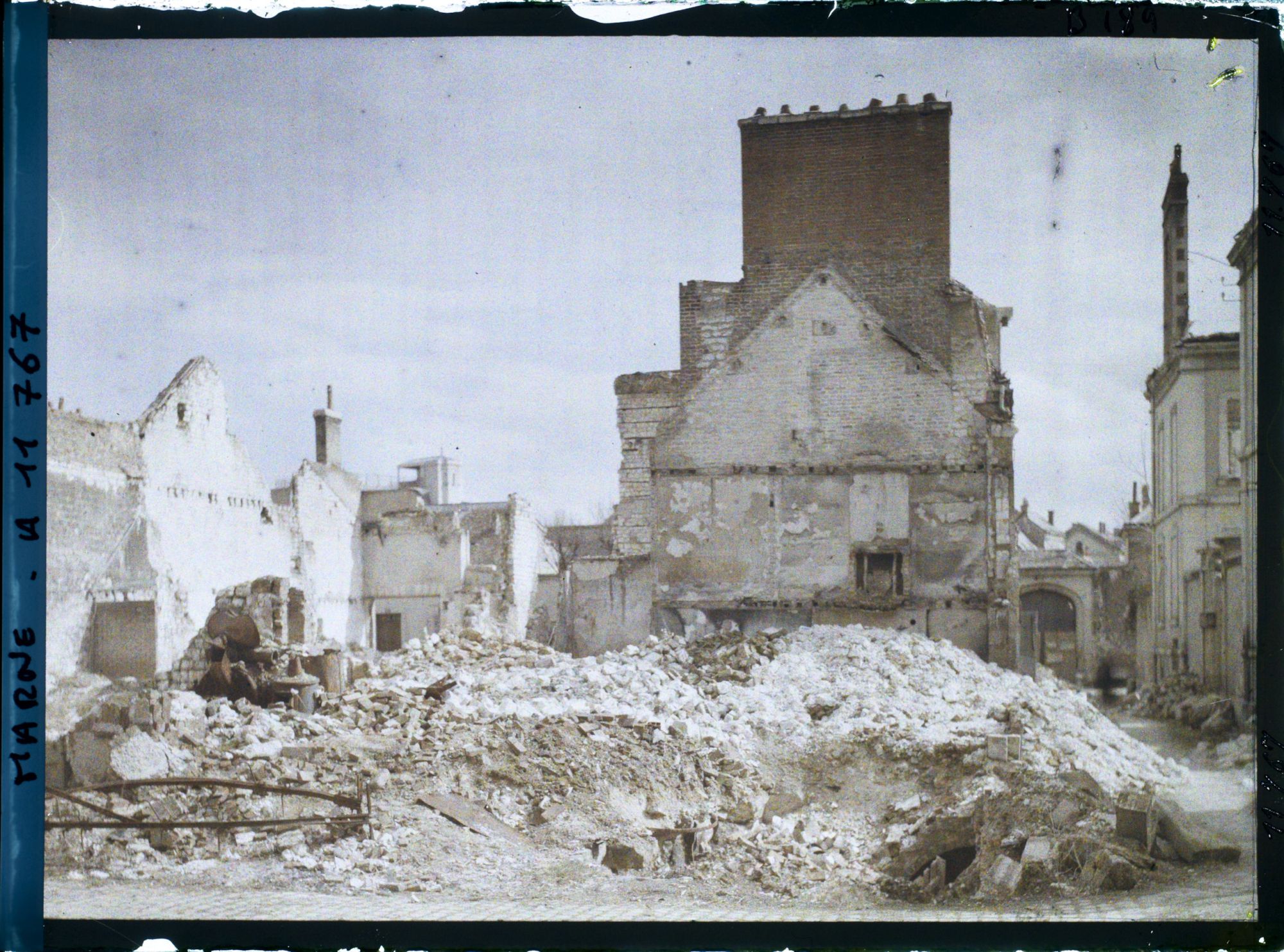 Image représentant France, Reims, Angle rue de Mâcon