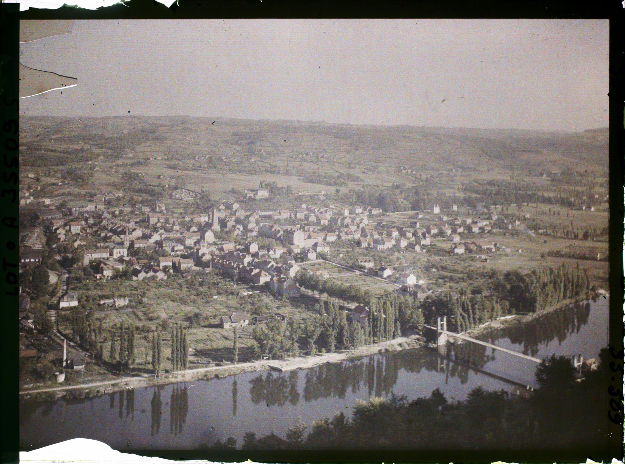 Image représentant France, Capdenac (Lot), Capdenac ville vue le soir de Capdenac le haut