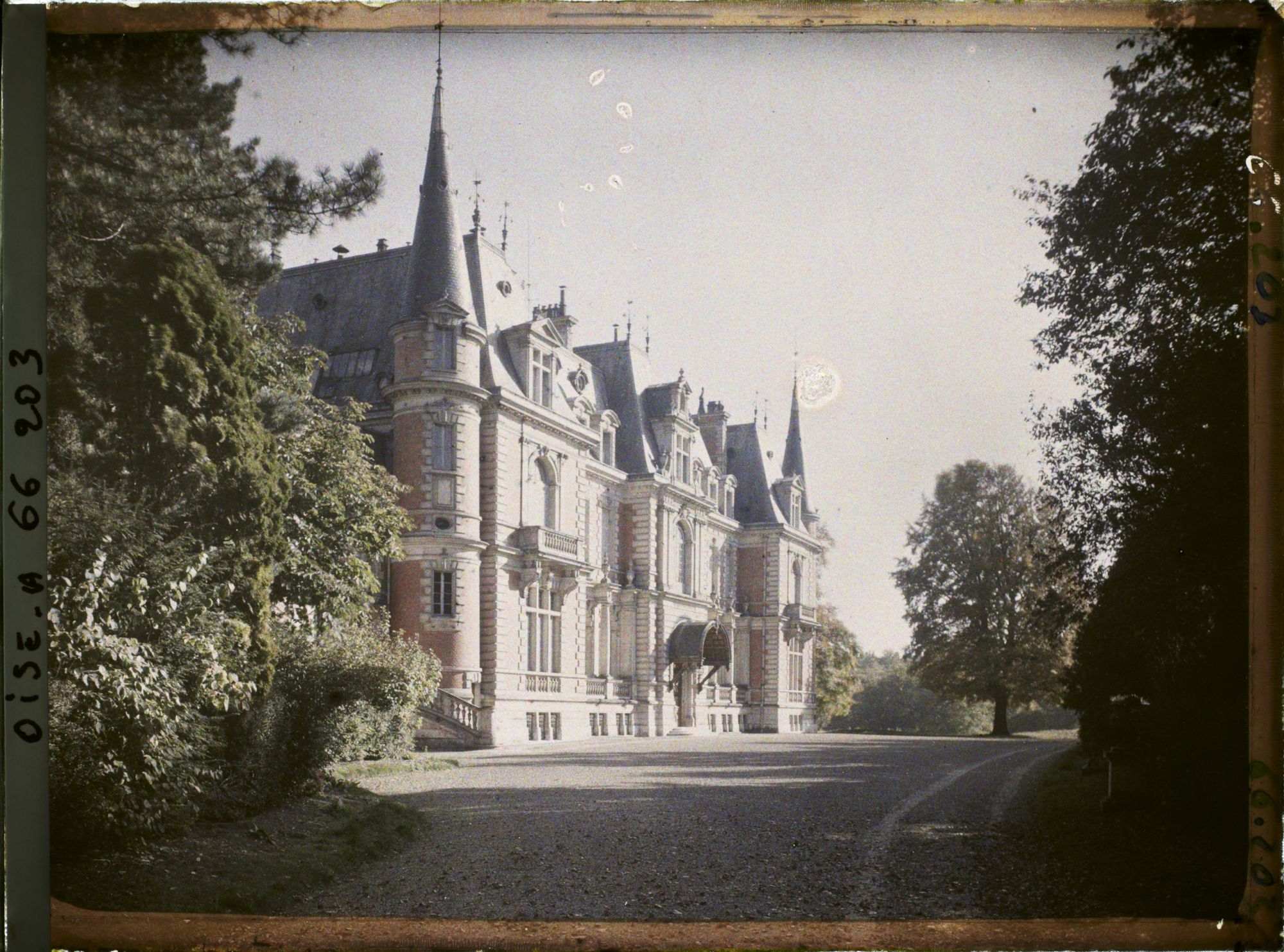 Image représentant Château des Fontaines, façade d'entrée