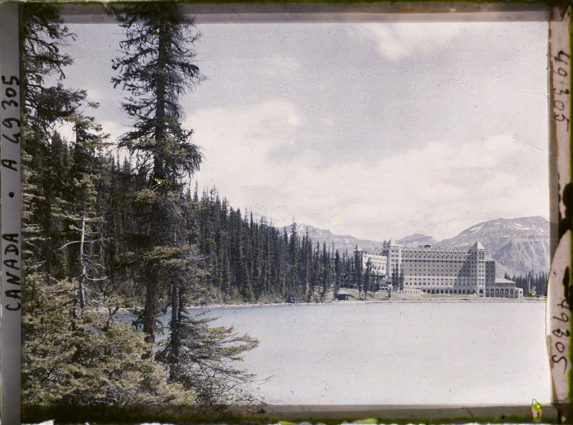 Image représentant Canada, Lac Louise, Vue vers Château, Lac Louise et Chaine des Ptarmigan autre aspect