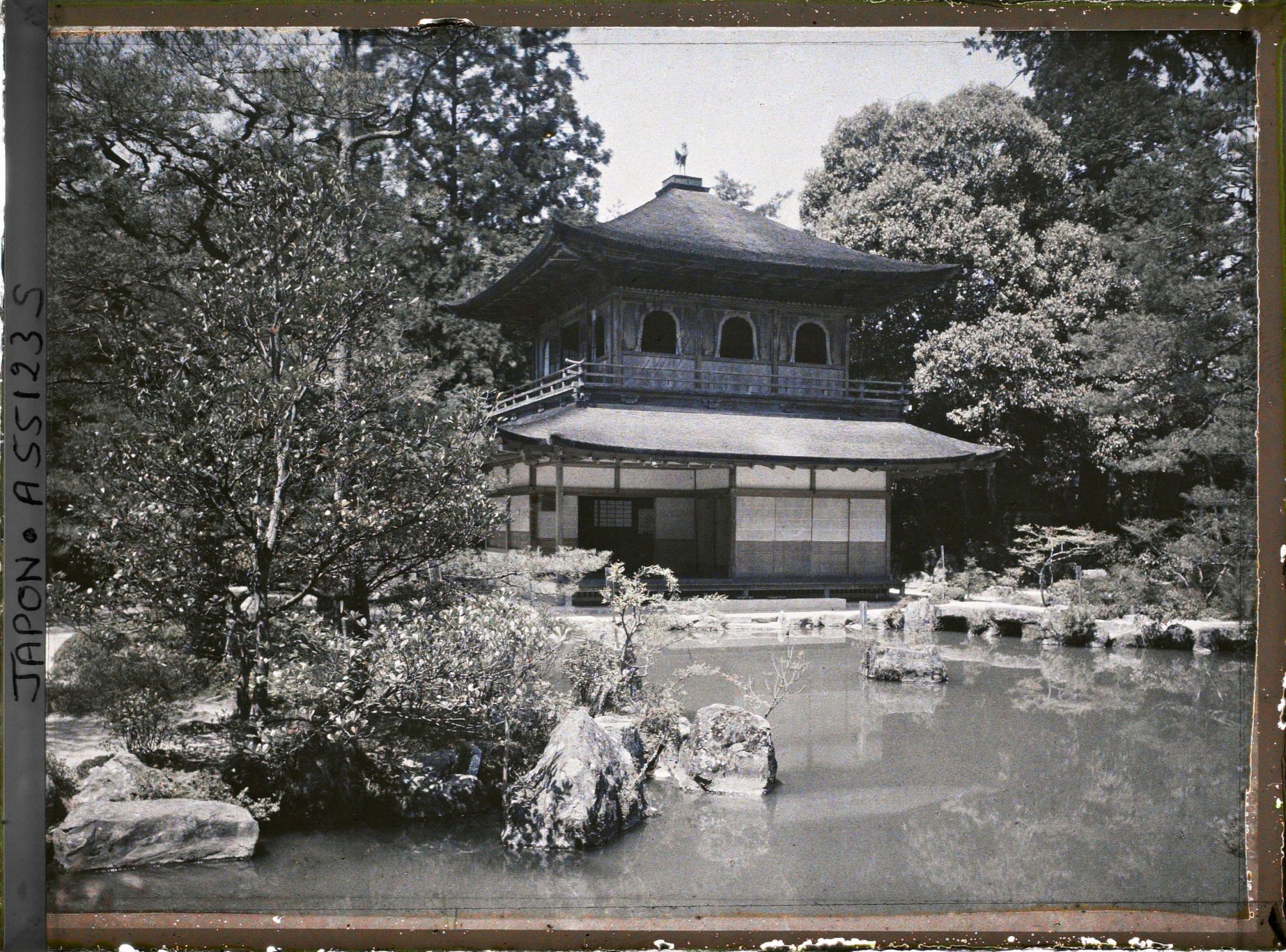 Image représentant Le temple Jishô-ji : le pavillon d'argent (Ginkaku)