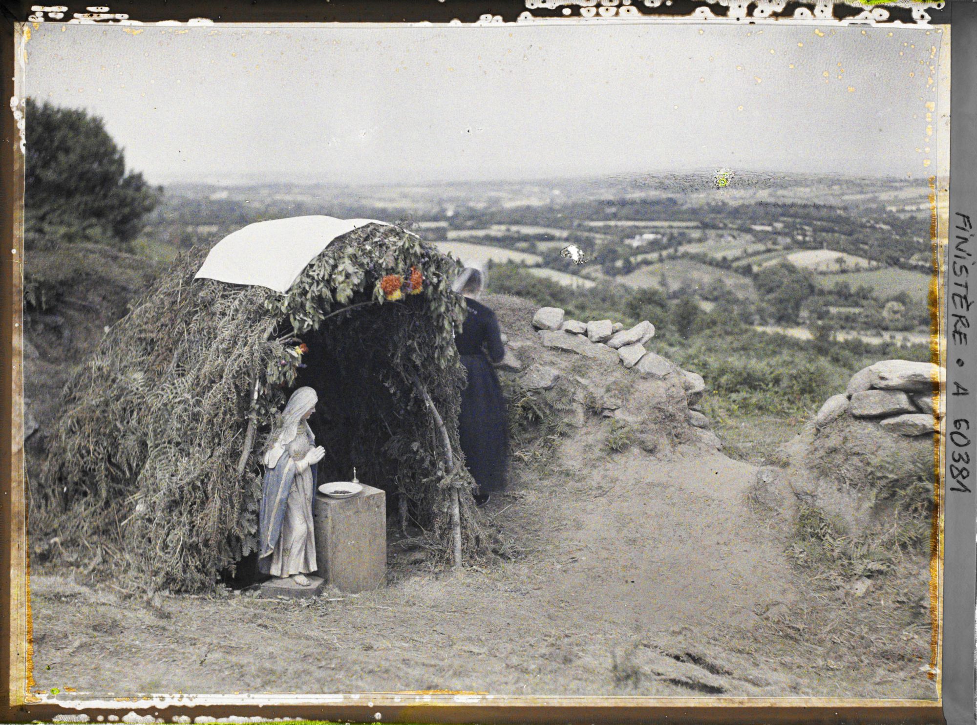 Image représentant Le reposoir de Notre-Dame de Bon Secours sur le parcours de la Grande Troménie