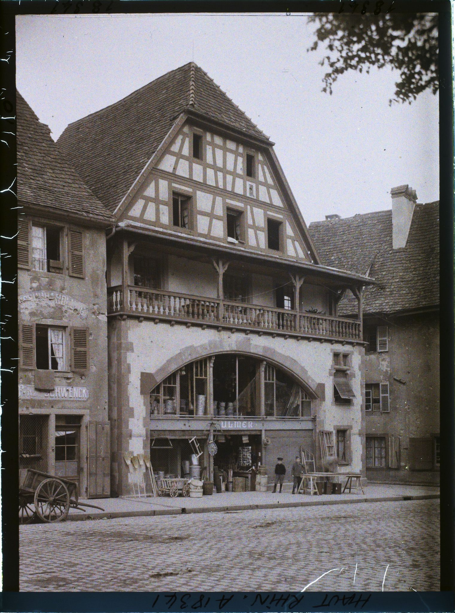 Image représentant France, Munster, Place du Marché (Vieille Maison)