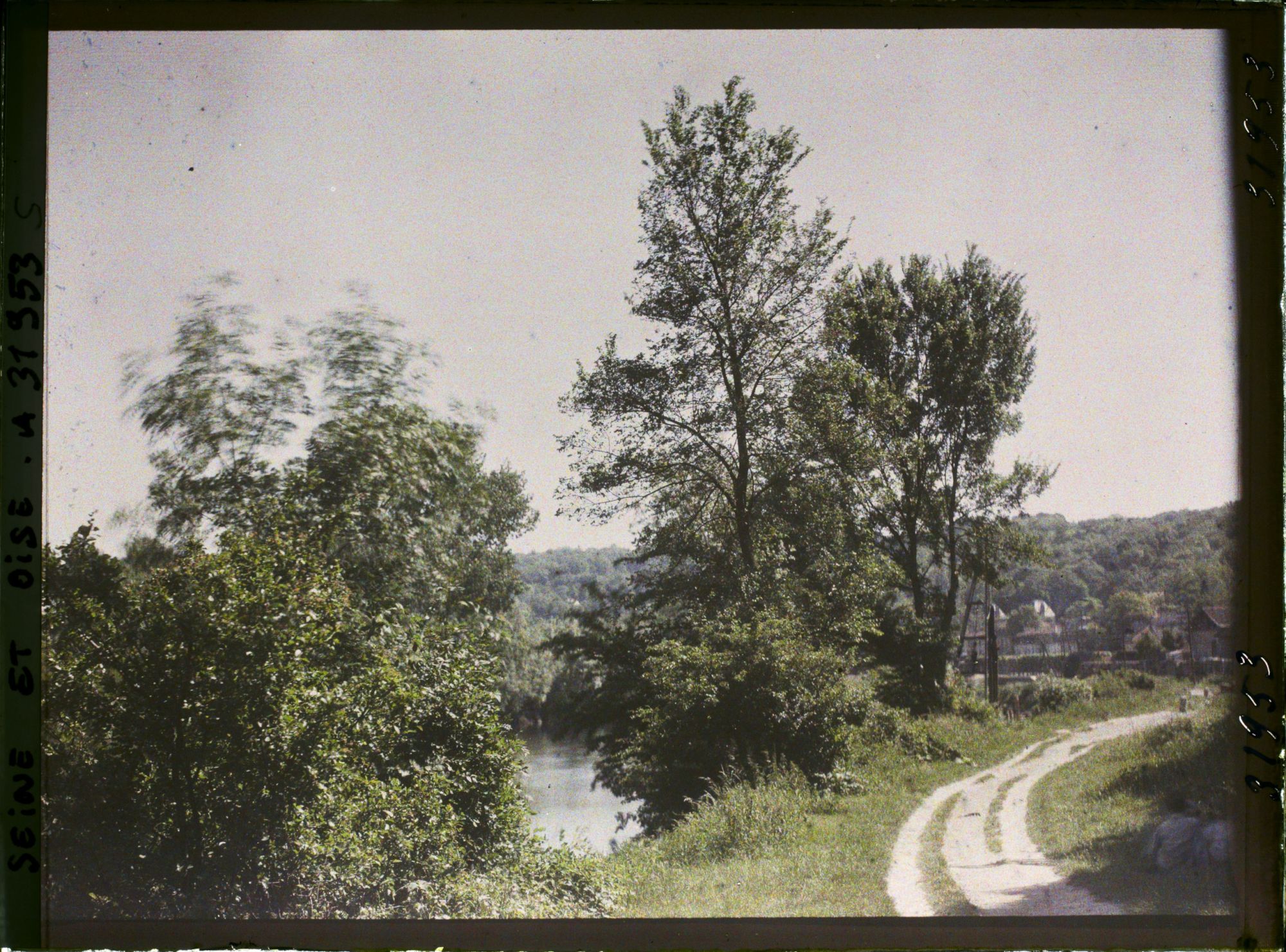 Image représentant France, Port de Marly, Les bords de la Seine