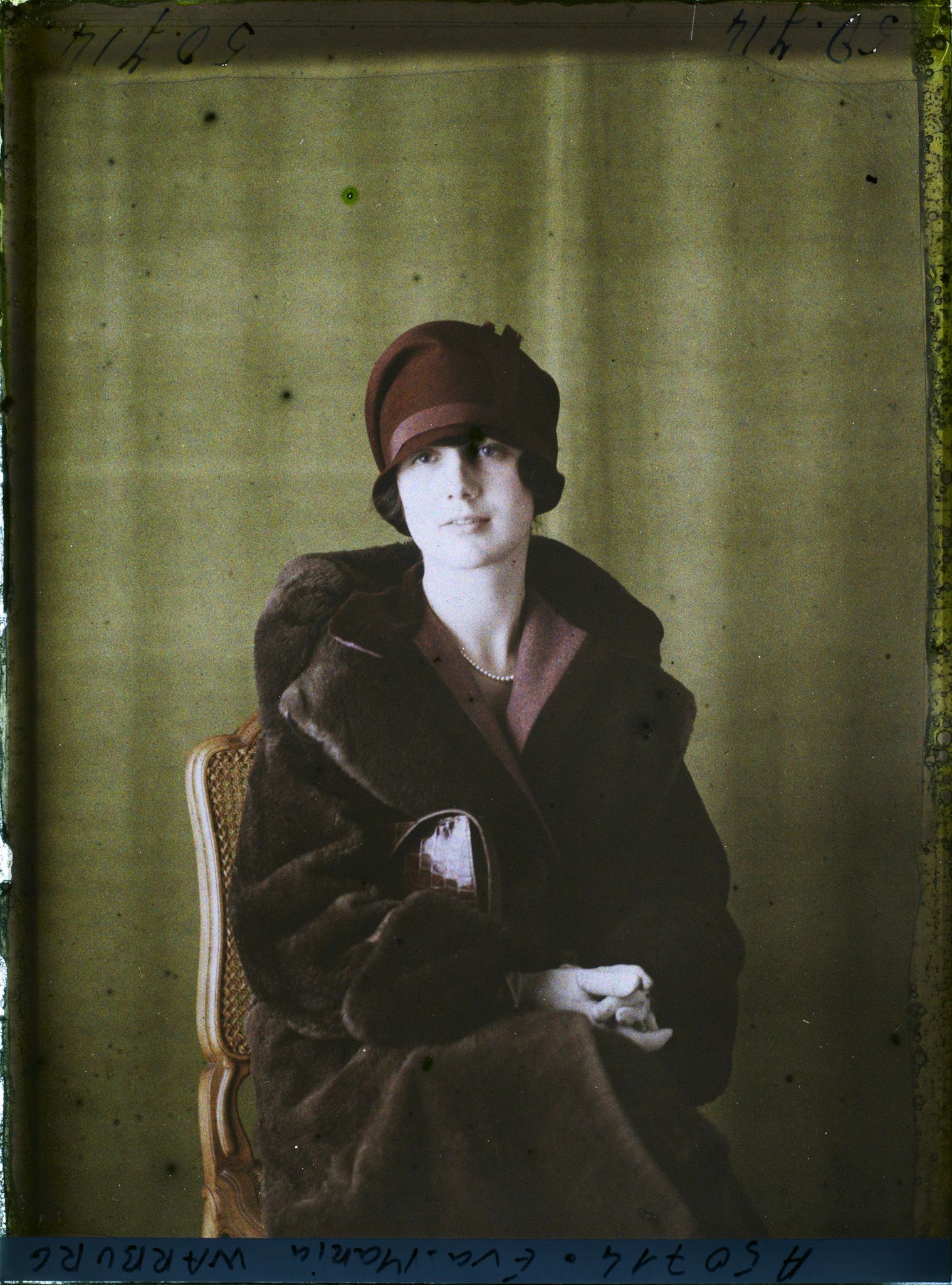 Image représentant Madame  https://musee-albert-kahn.s-museum.fr/home/NWQ2OTAwYzNmYjZlZTk1ZWQwODJmMjY4L2dlbmVyaWMtbm90aWNlLXRhYi9hdXRob3JpdHkvNjE3YTc5ZjVjZjhiODk2OGIzMzM3ZDIx/5d6900c3fb6ee95ed082f268/generic-notice-tab/authority/617a79ebcf8b8968b33379fd Eva Maria Warburg