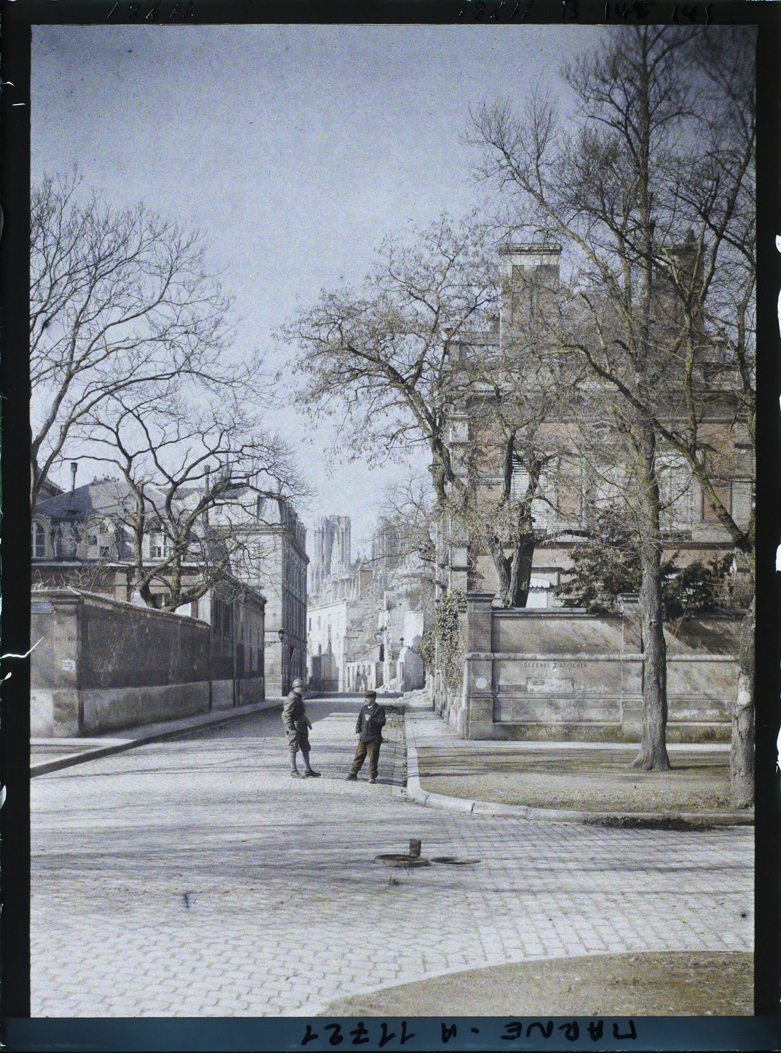 Image représentant France, Reims, Angle Boulevard de la Paix et rue Piper