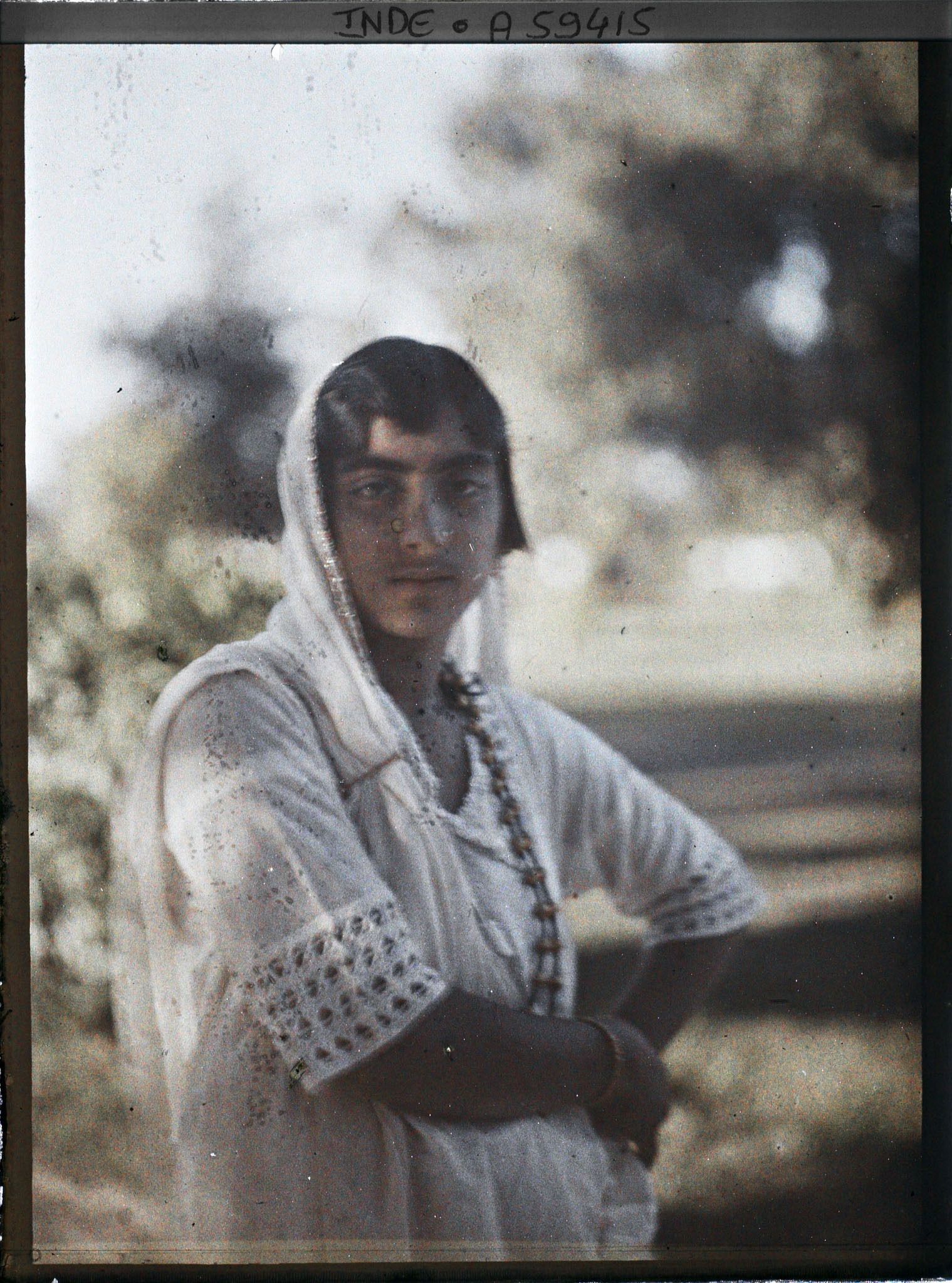 Image représentant Portrait d'une jeune fille