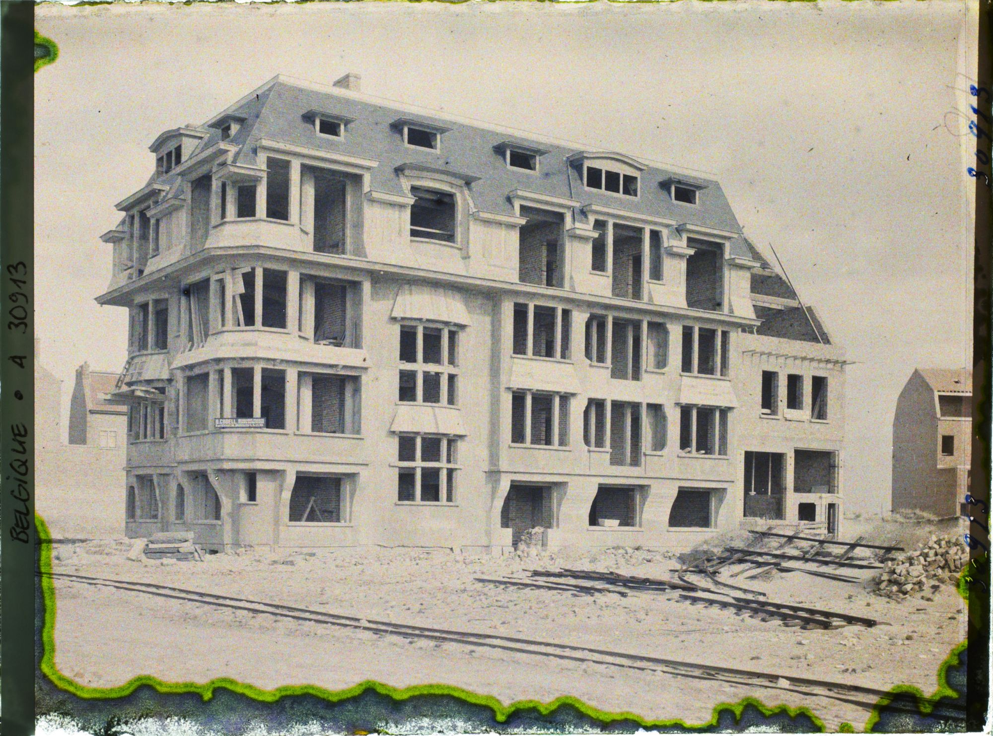 Image représentant Belgique, Westend, Hôtel en reconstruction