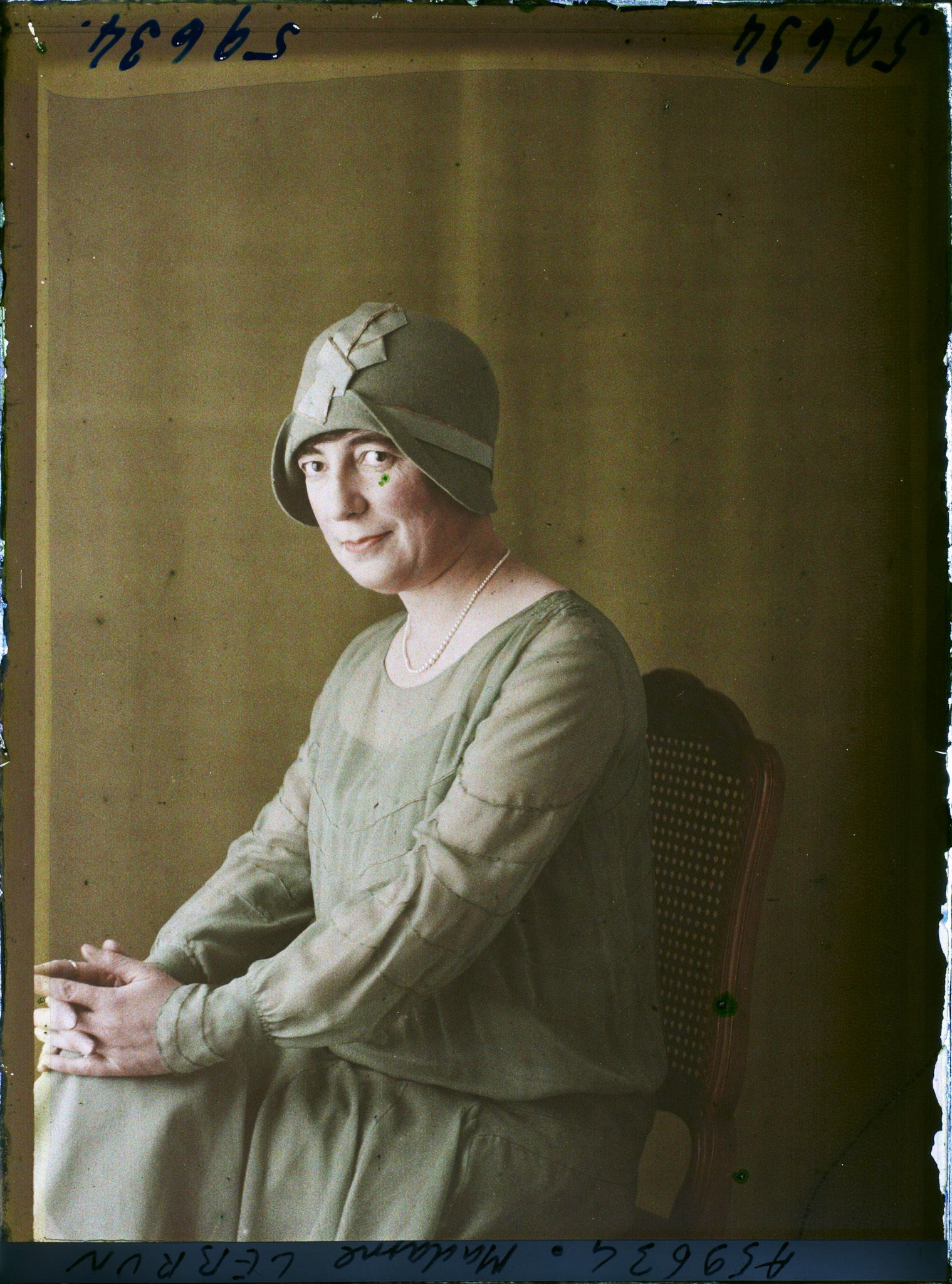 Image représentant https://musee-albert-kahn.s-museum.fr/home/NWQ2OTAwYzNmYjZlZTk1ZWQwODJmMjY4L2dlbmVyaWMtbm90aWNlLXRhYi9hdXRob3JpdHkvNjE3YTc5ZjVjZjhiODk2OGIzMzM3ZDIx/5d6900c3fb6ee95ed082f268/generic-notice-tab/authority/617a79ebcf8b8968b3337157 Madame Lebrun