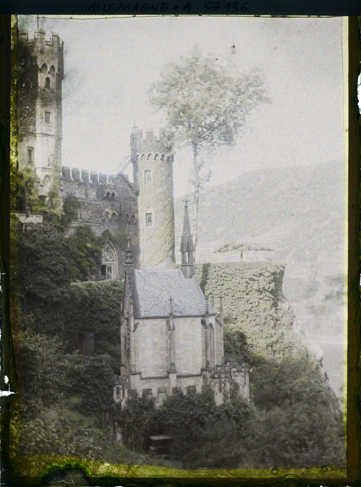 Image représentant Bords du Rhin, Rhenstein, Rhenstein- Le Château