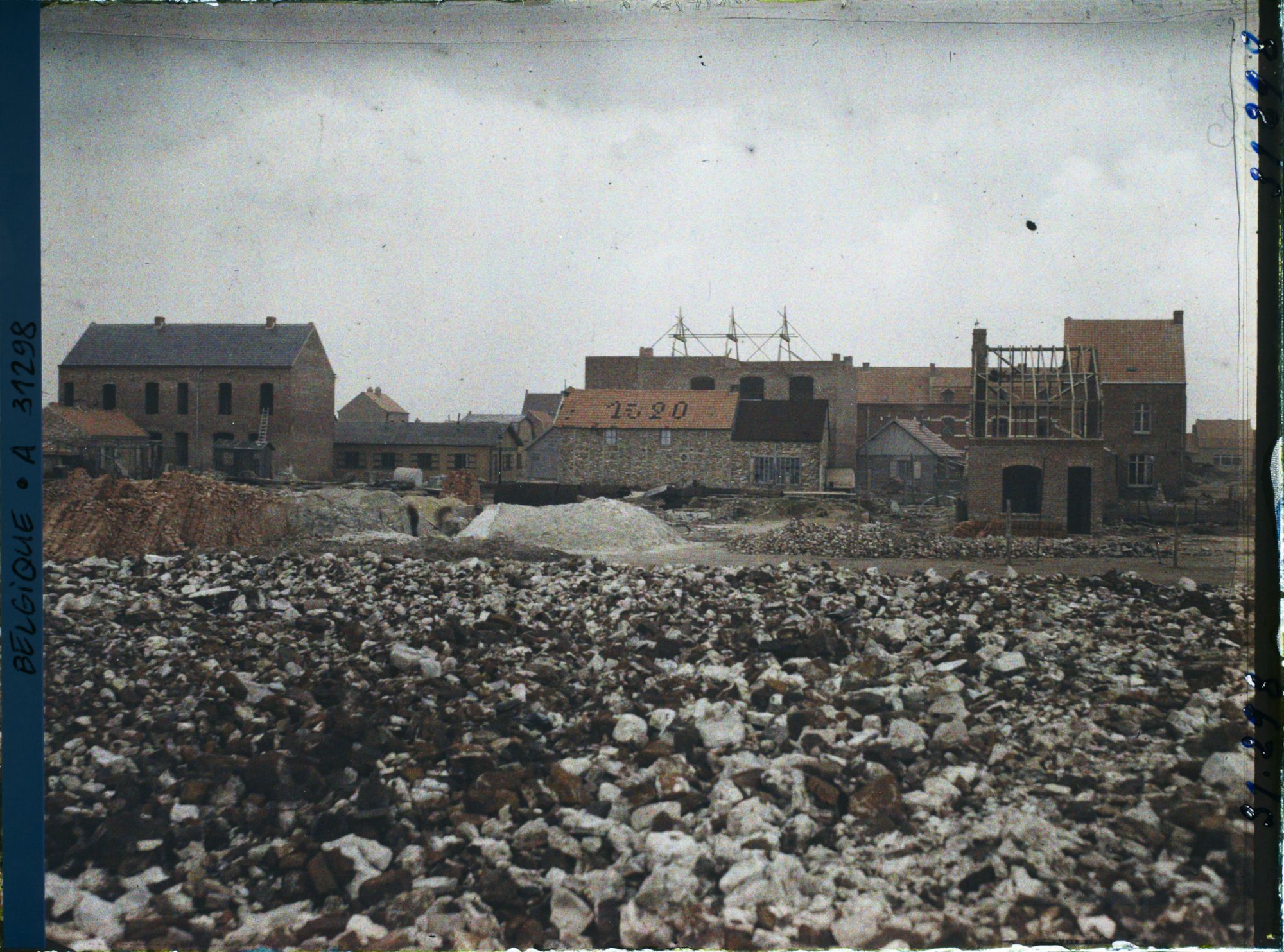 Image représentant Belgique, Messines, Nouvelles Constructions