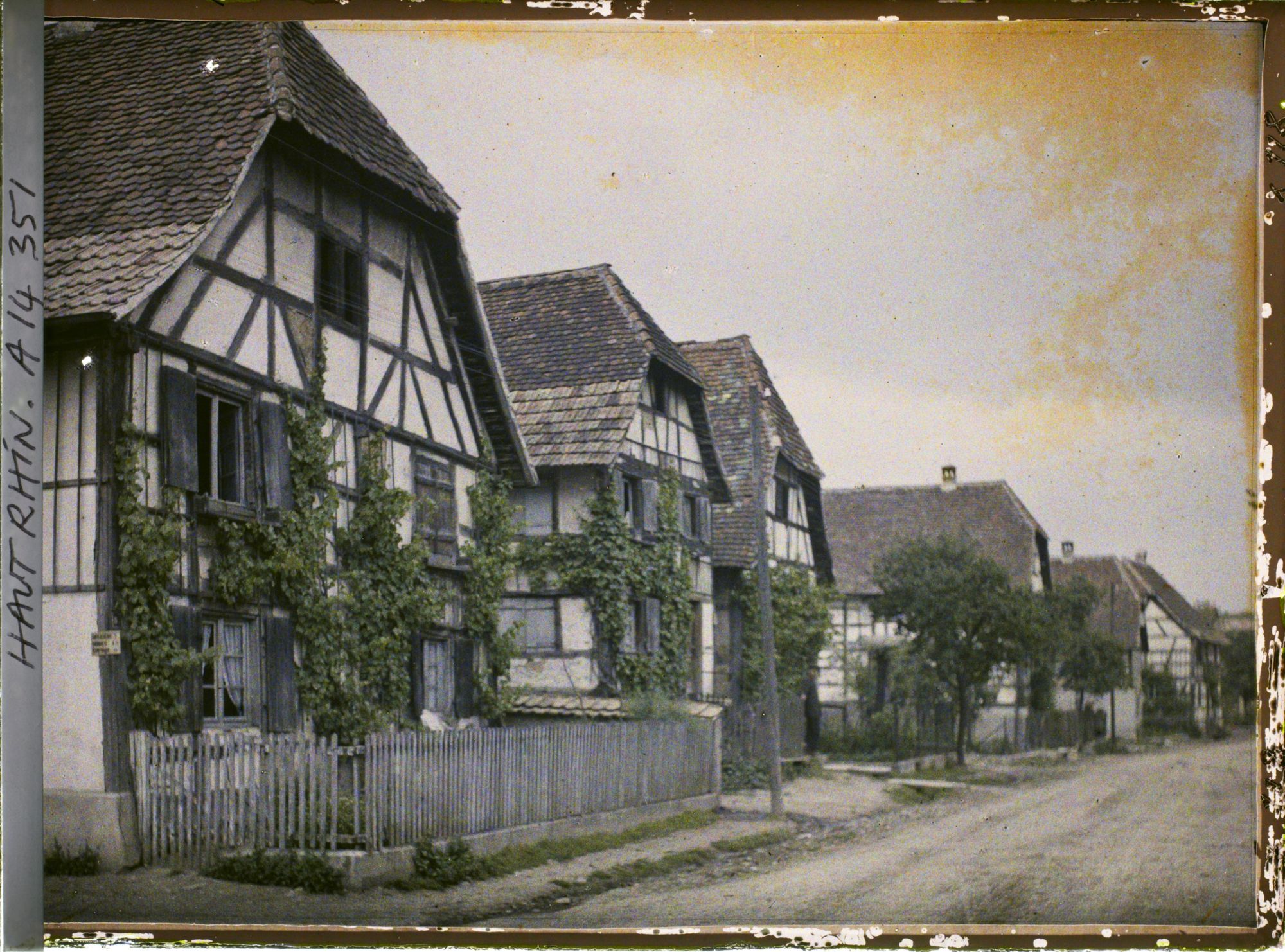 Image représentant Alsace, Ballersdorf, Une rue