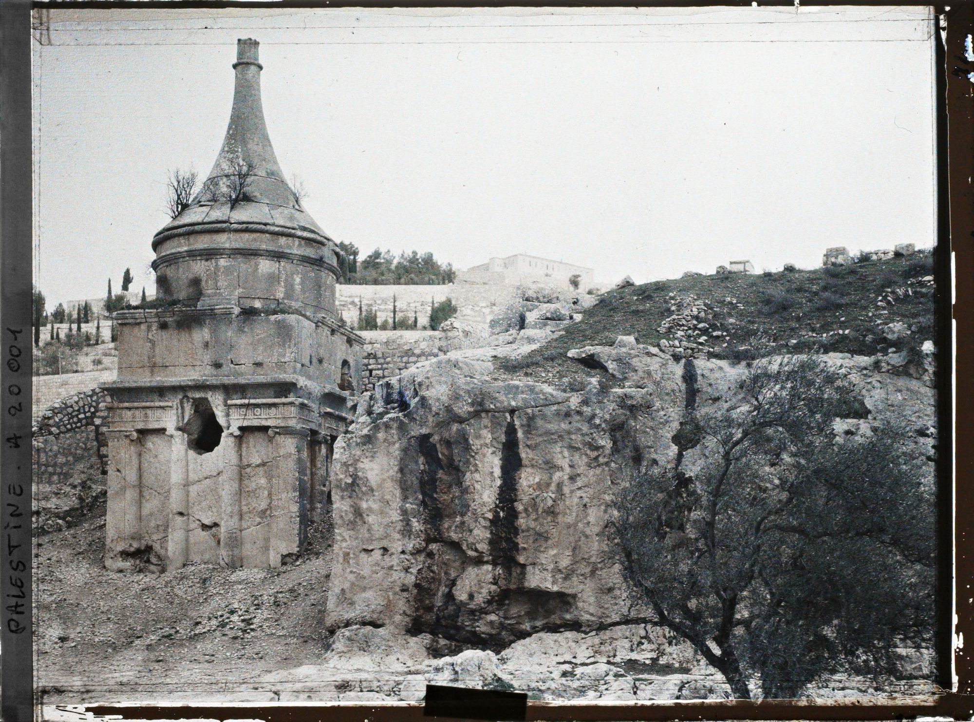 Image représentant Tombeau dit d'Absalon (Yav Avshalom)
