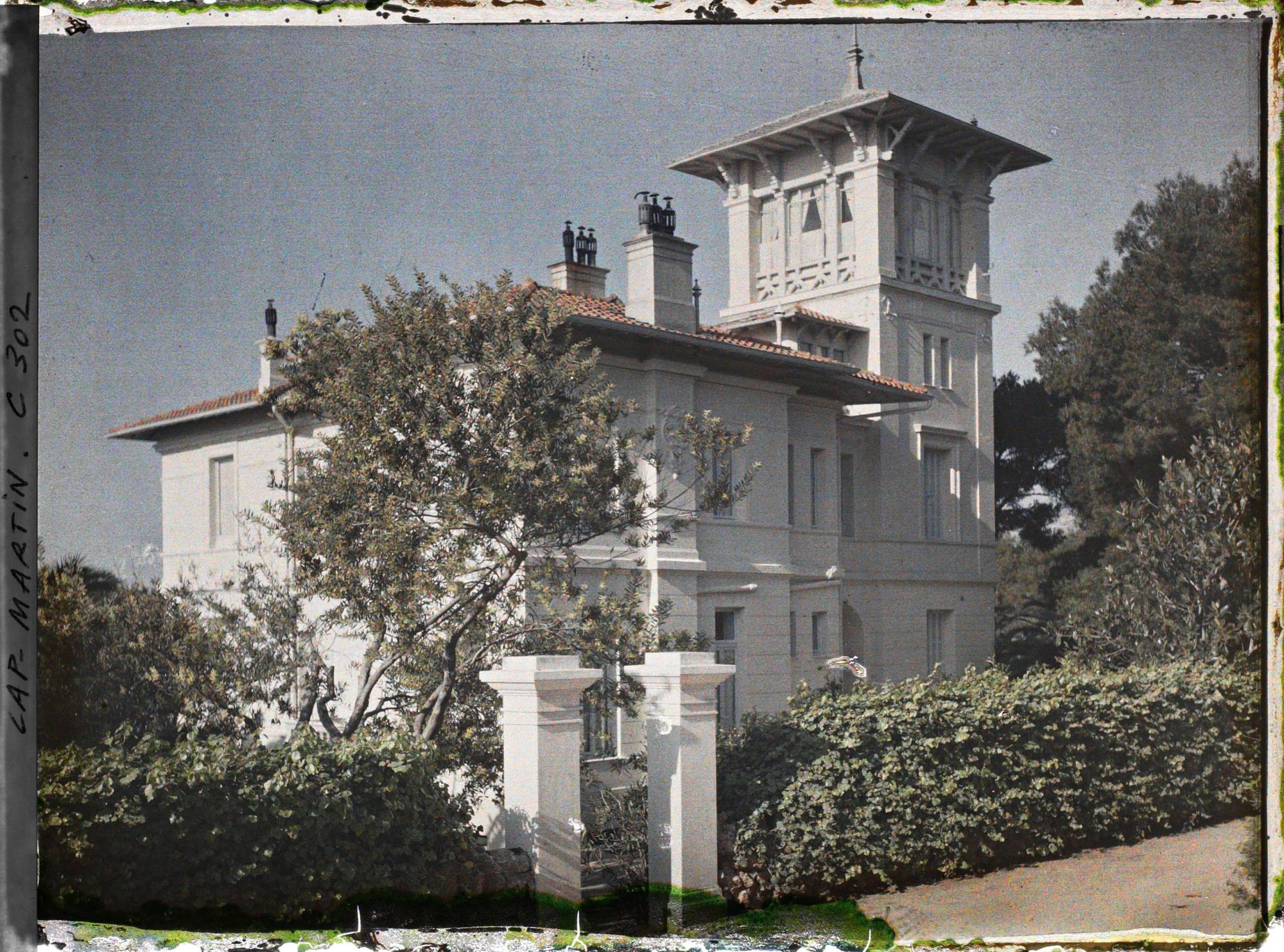 Image représentant La villa Dunure, appartenant à Albert Kahn