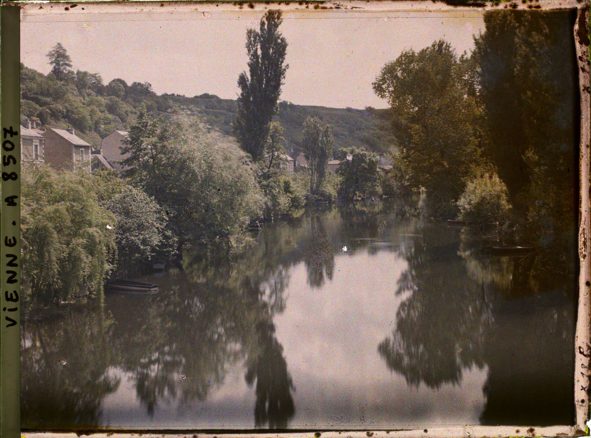 Image représentant Le Clain en amont