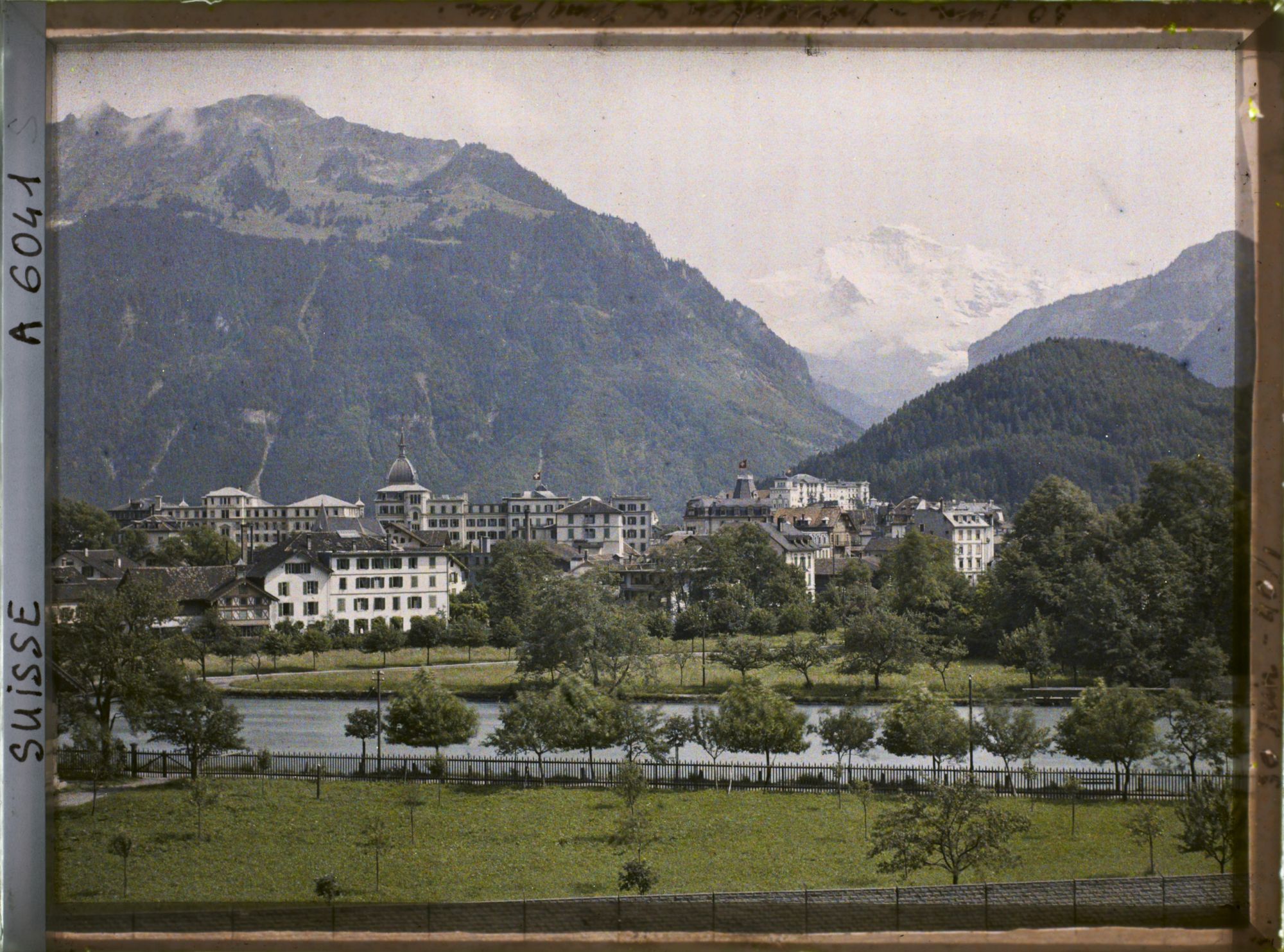 Image représentant Panorama d'Interlaken et de la Jungfrau
