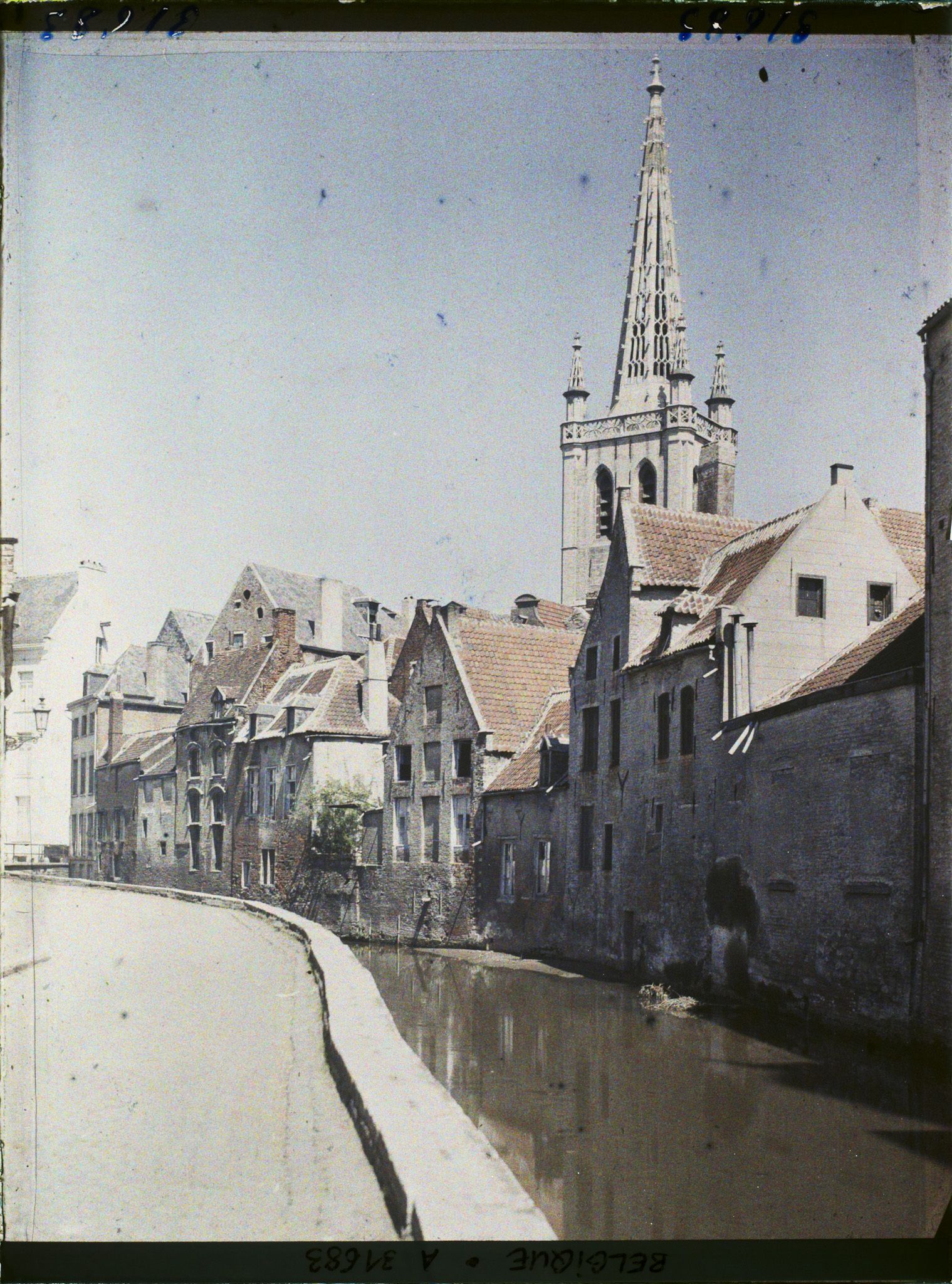 Image représentant Belgique, Louvain, Bords de la Dyle et Ste Gertrude