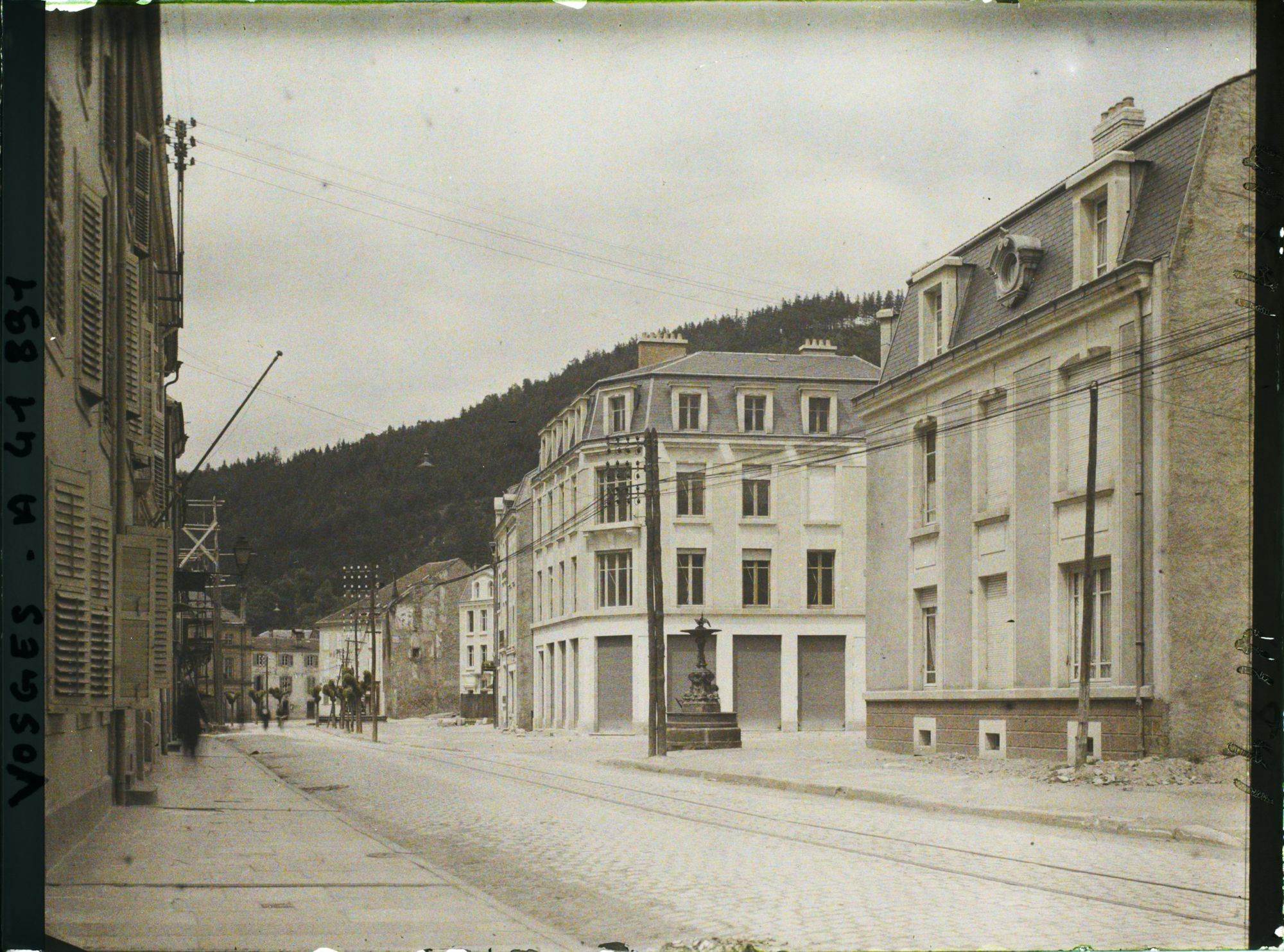 Image représentant France, Raon-l'Etape, Reconstructions rue Jules Ferry