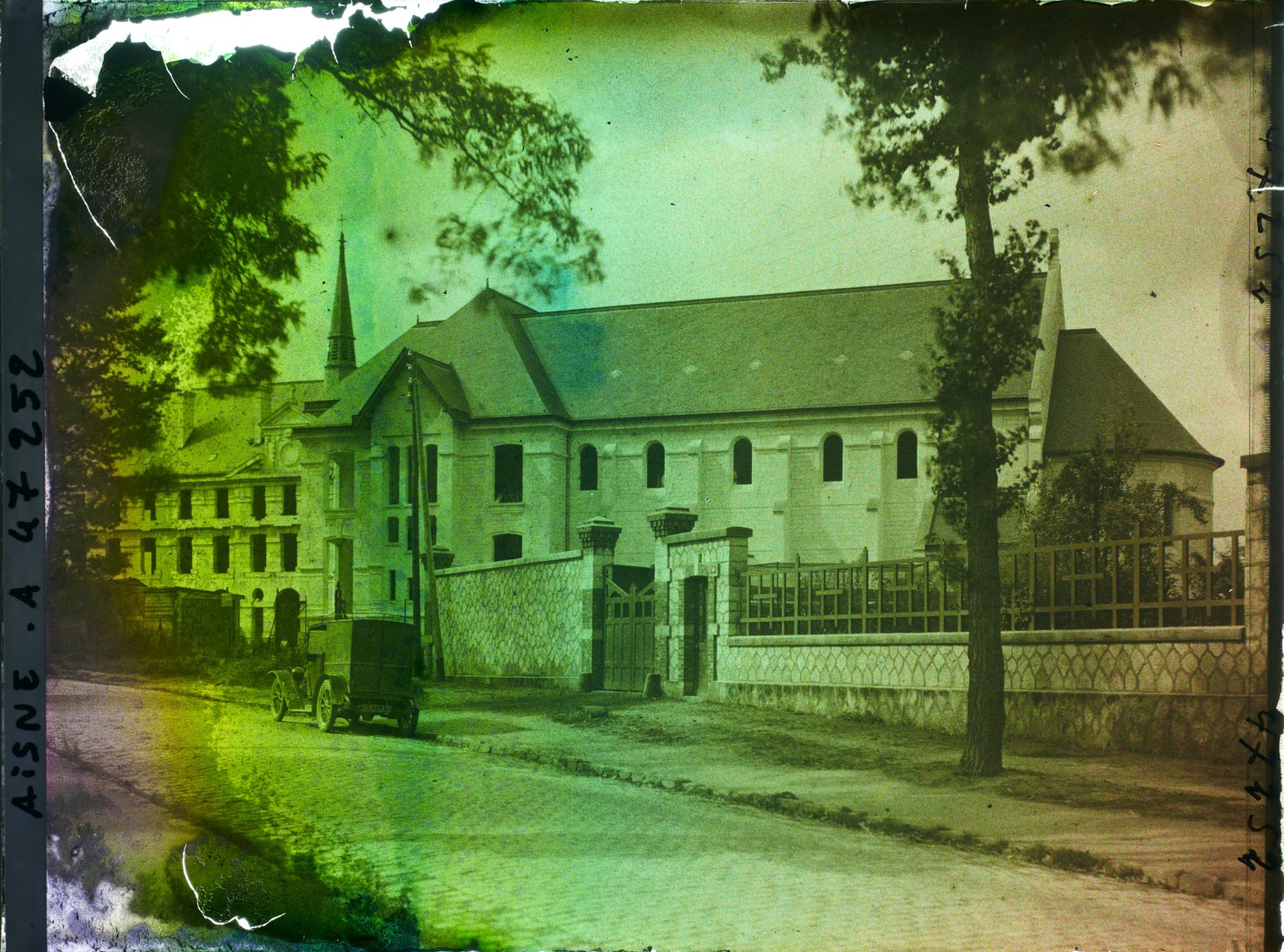 Image représentant France, Soissons, Grand Séminaire en Construction La Chapelle