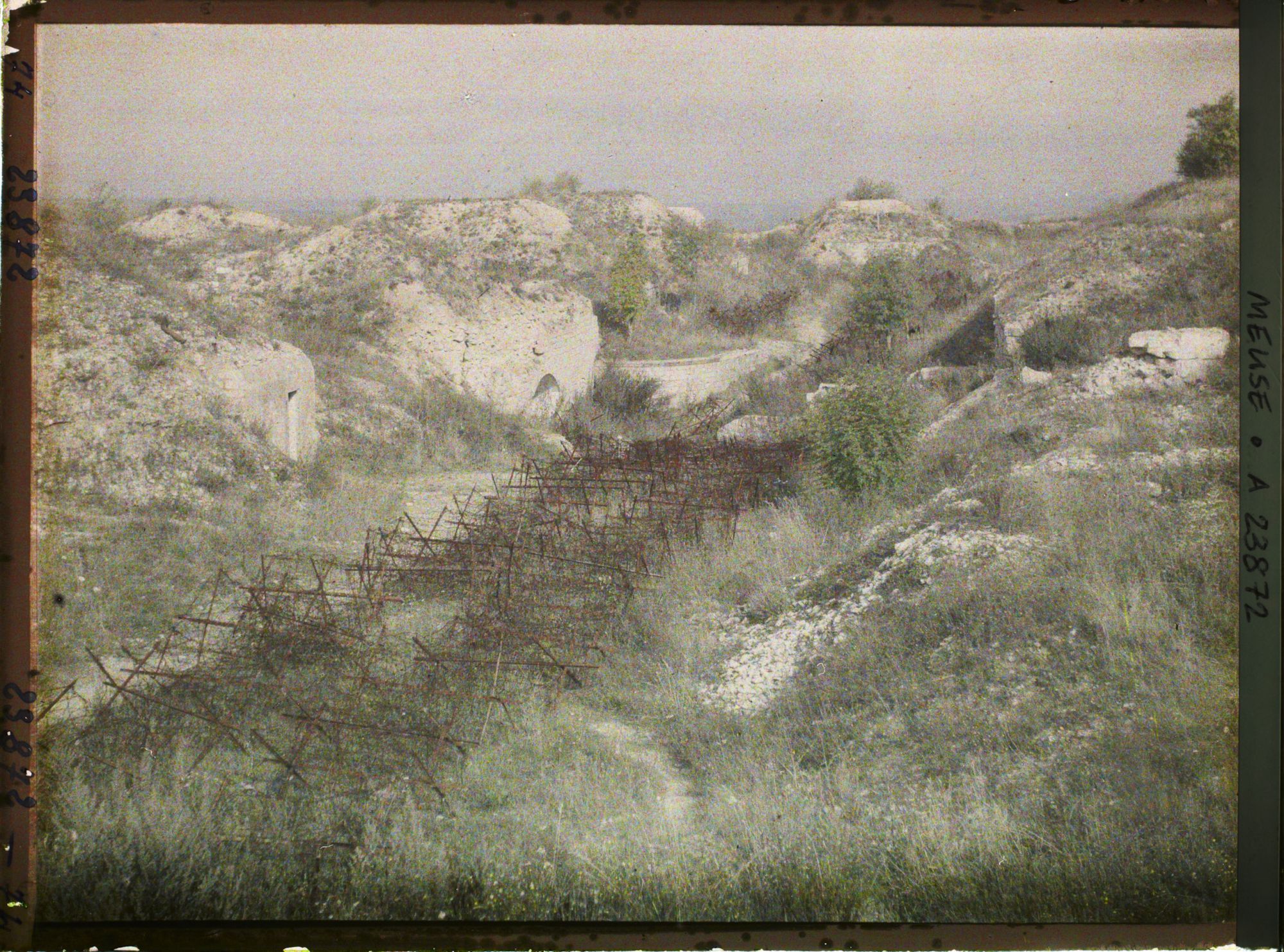 Image représentant France, St Mihiel, Cour intérieure du fort