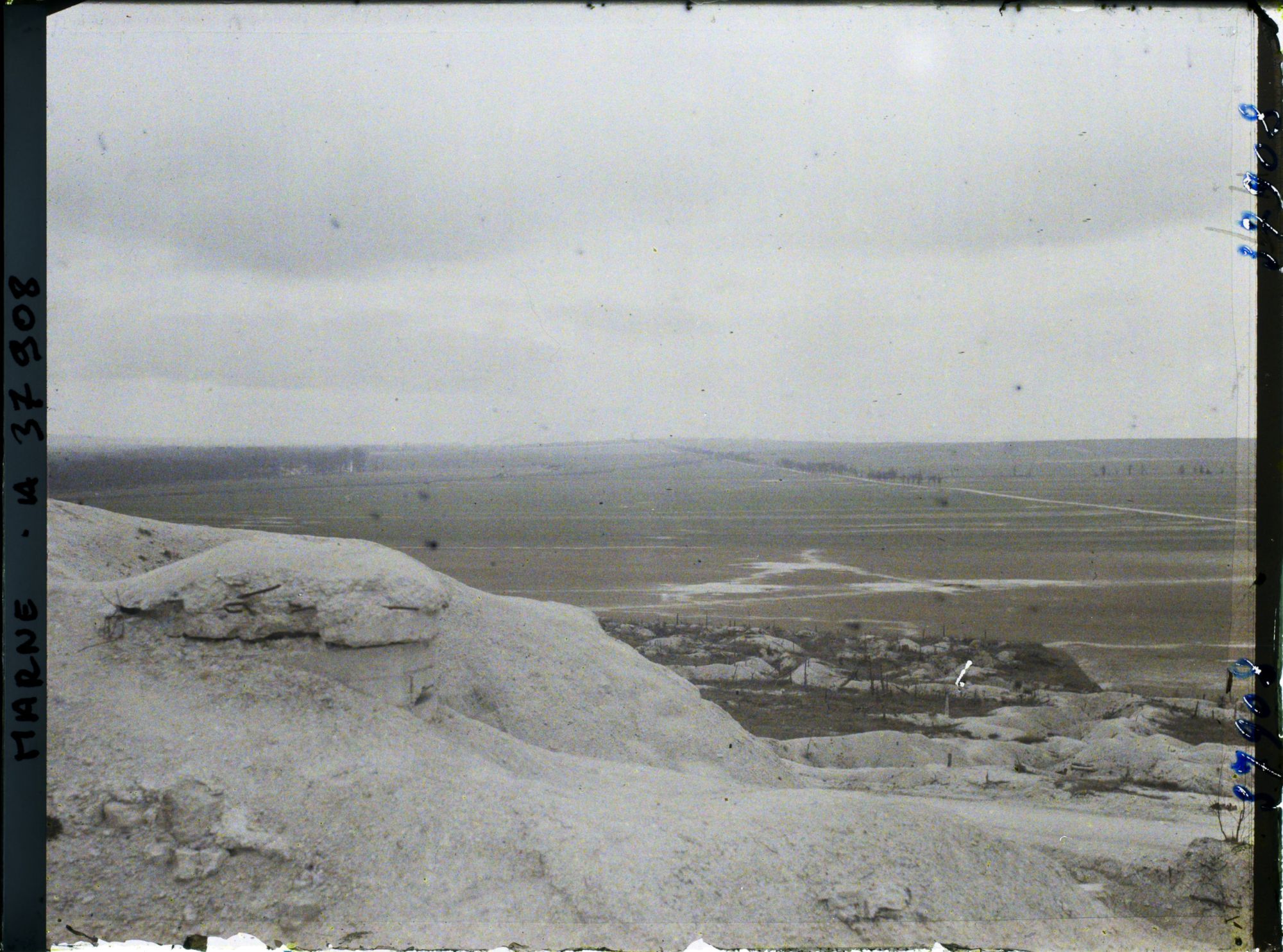 Image représentant France, La Pompelle, Sommet du fort vers Reims