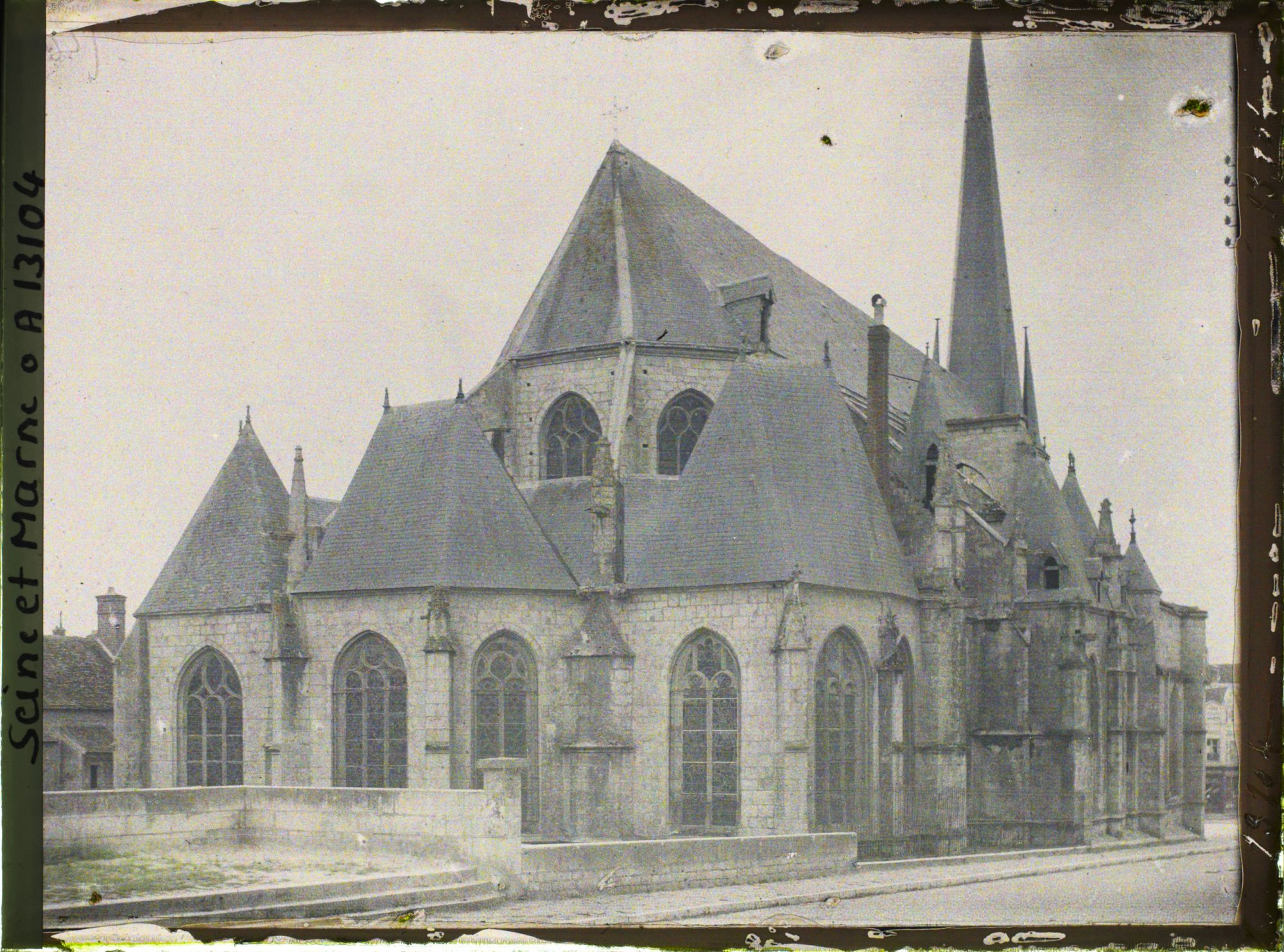 Image représentant France, Nemours, L'Eglise