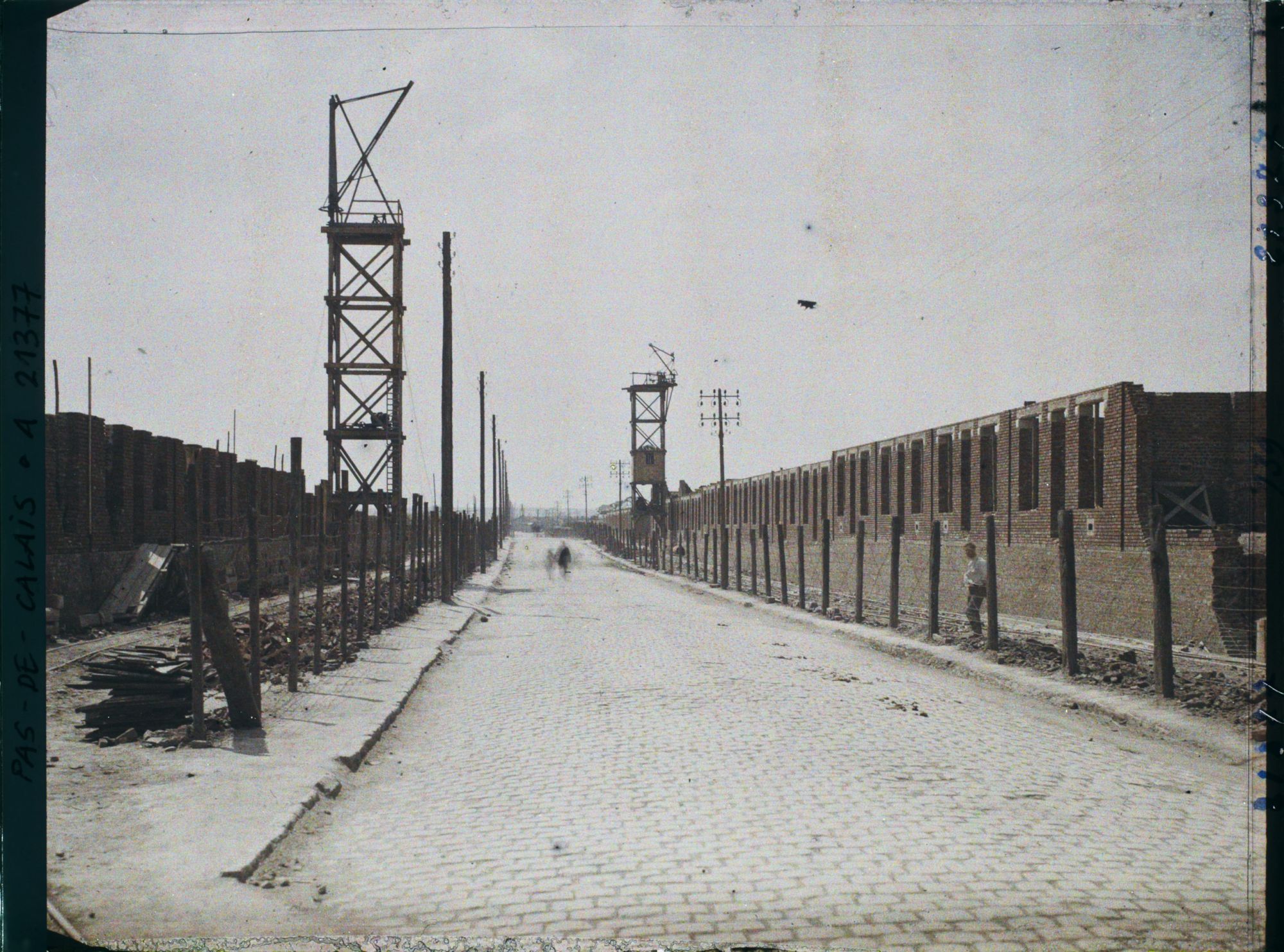 Image représentant France, Lens, Corons en Construction