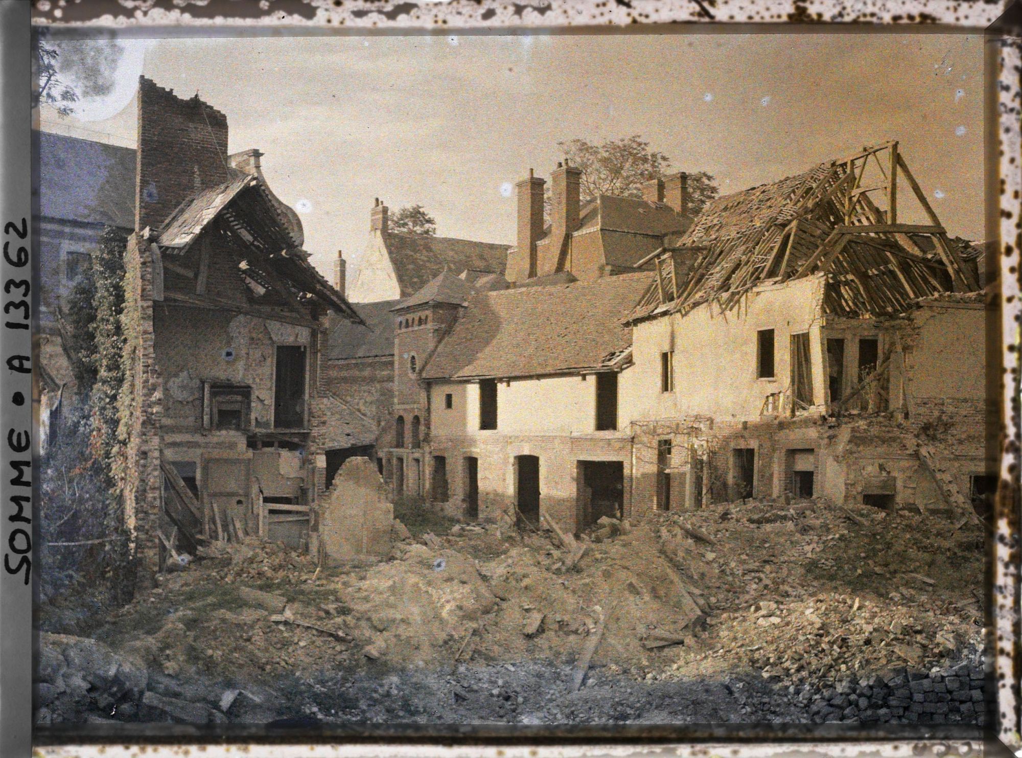 Image représentant France, Roye, Place d'Armes