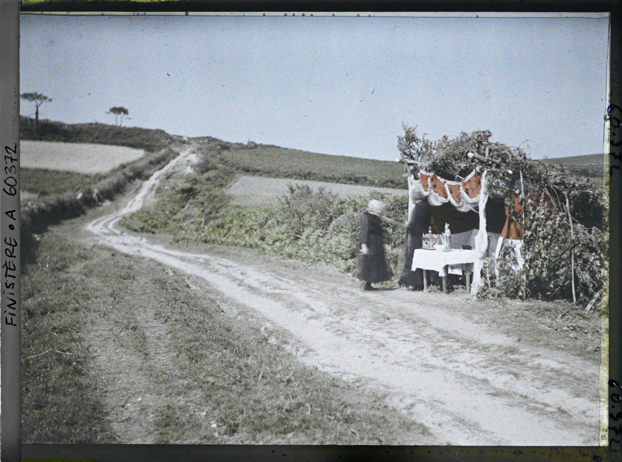 Image représentant Le reposoir de saint Thurien sur le parcours de la Grande Troménie