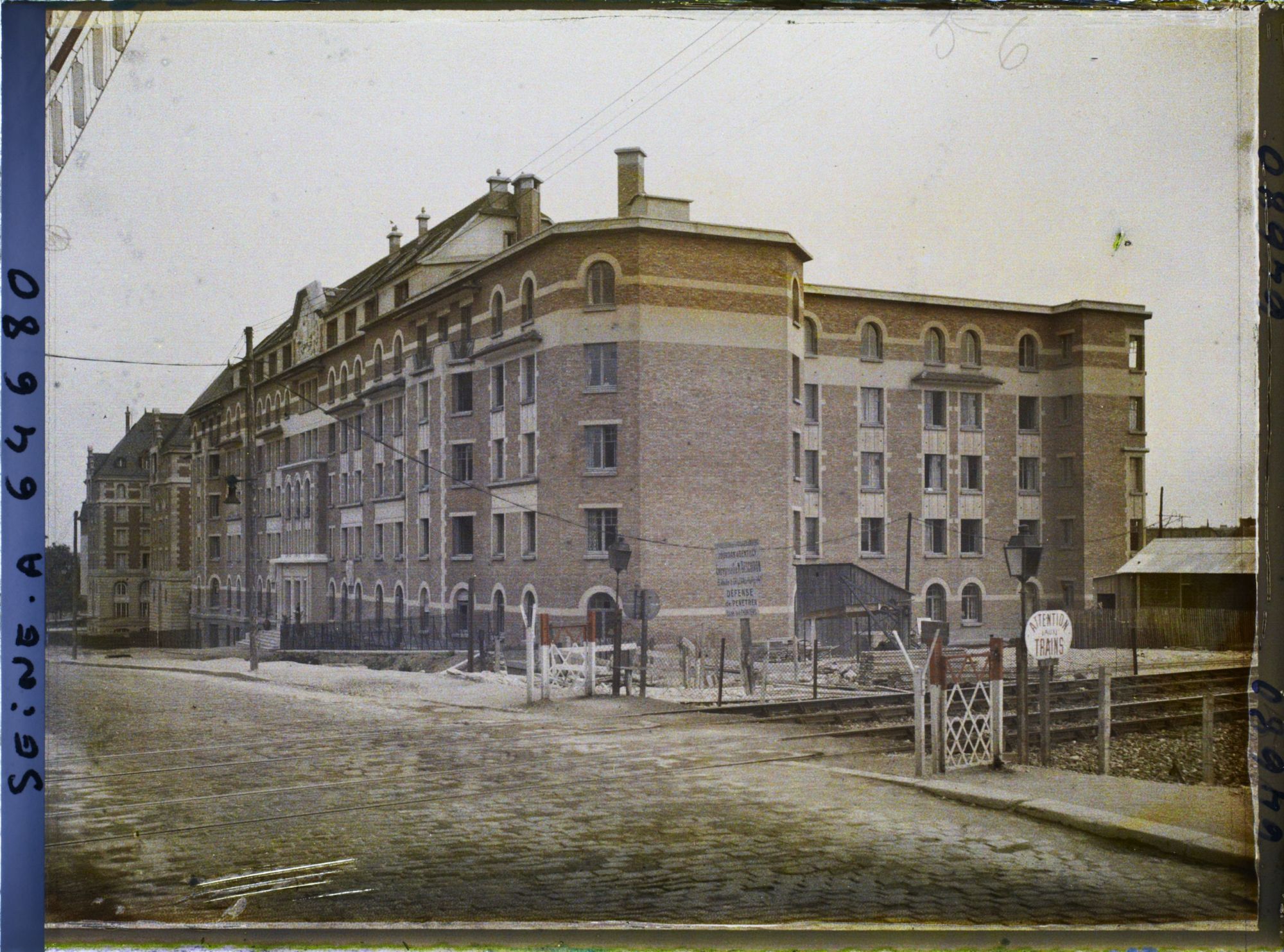 Image représentant La cité universitaire, la fondation des États-Unis