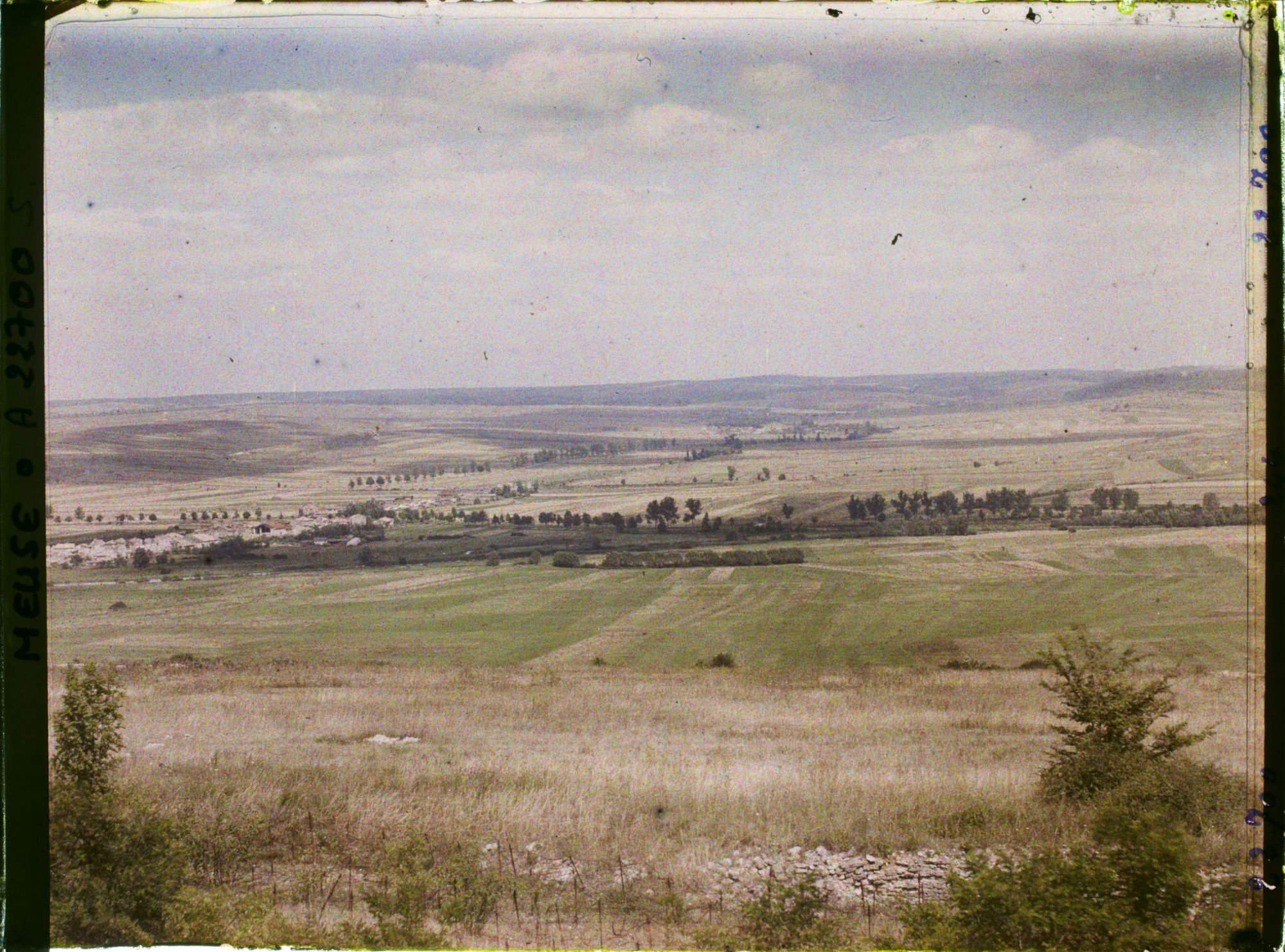 Image représentant France, Fort des Paroches, La trouée de Spada vue du fort des Paroches