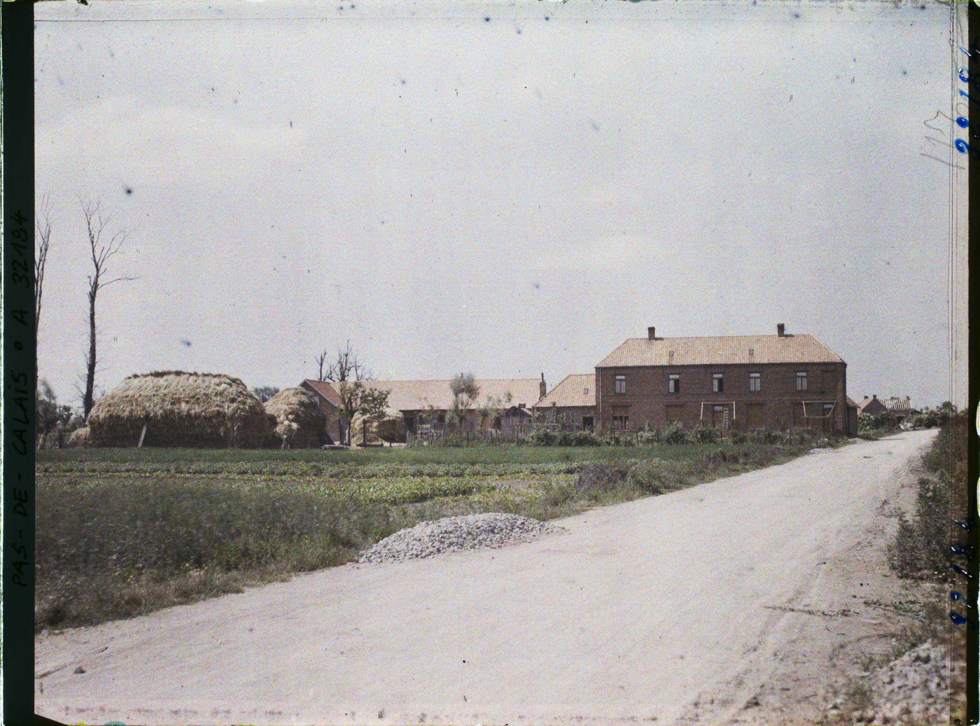 Image représentant France, Quinchy, Ferme reconstruite