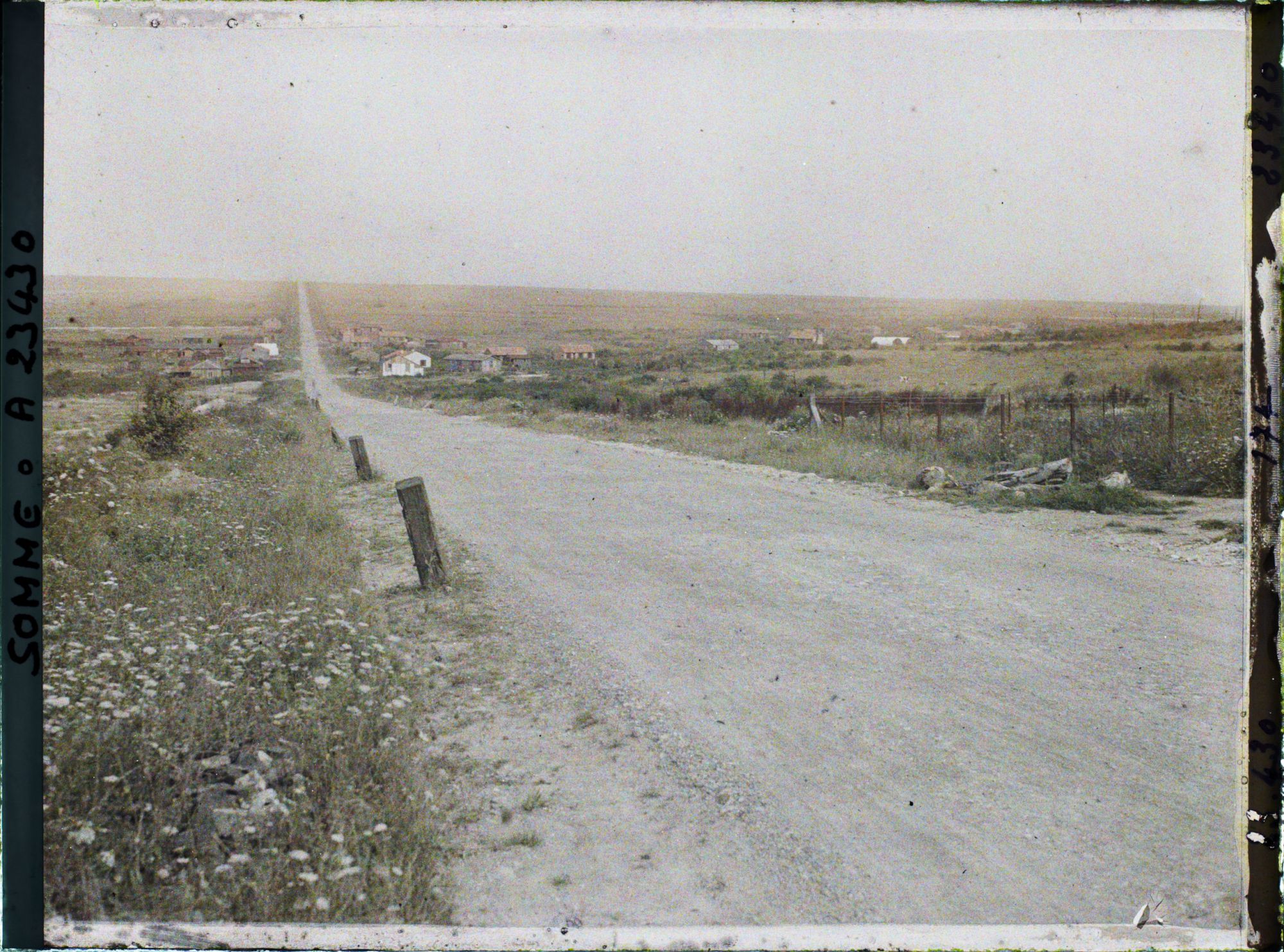 Image représentant France, Bouchavesnes, Vue Générale du Village de Bouchavesnes prise du Sud-Est