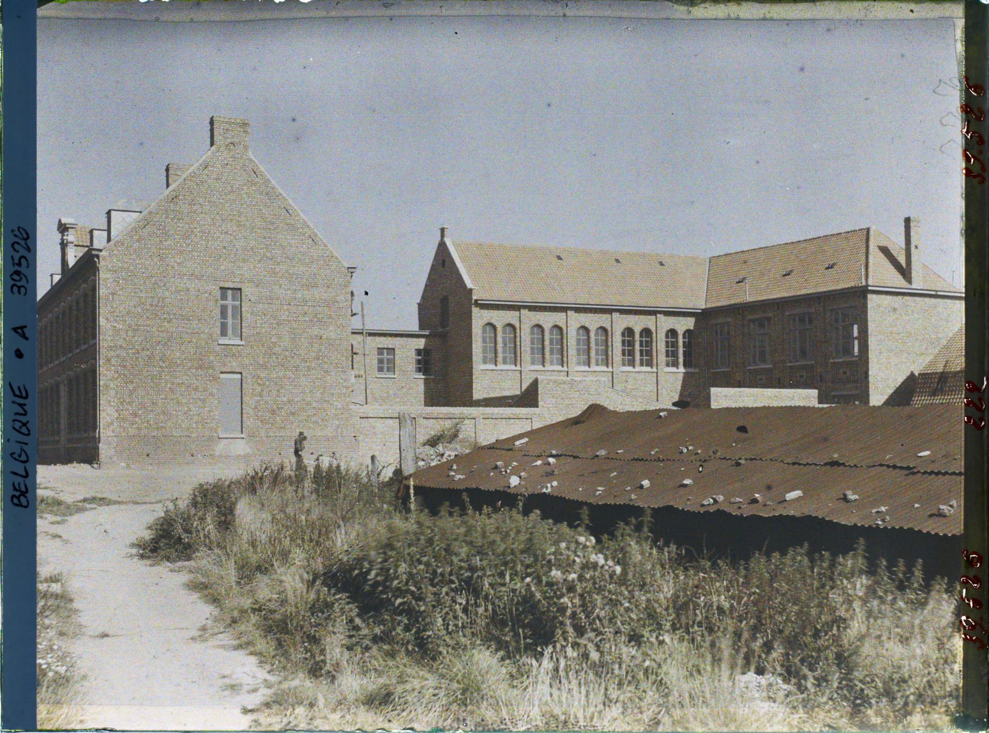 Image représentant Belgique, Messines, Nouvelle école