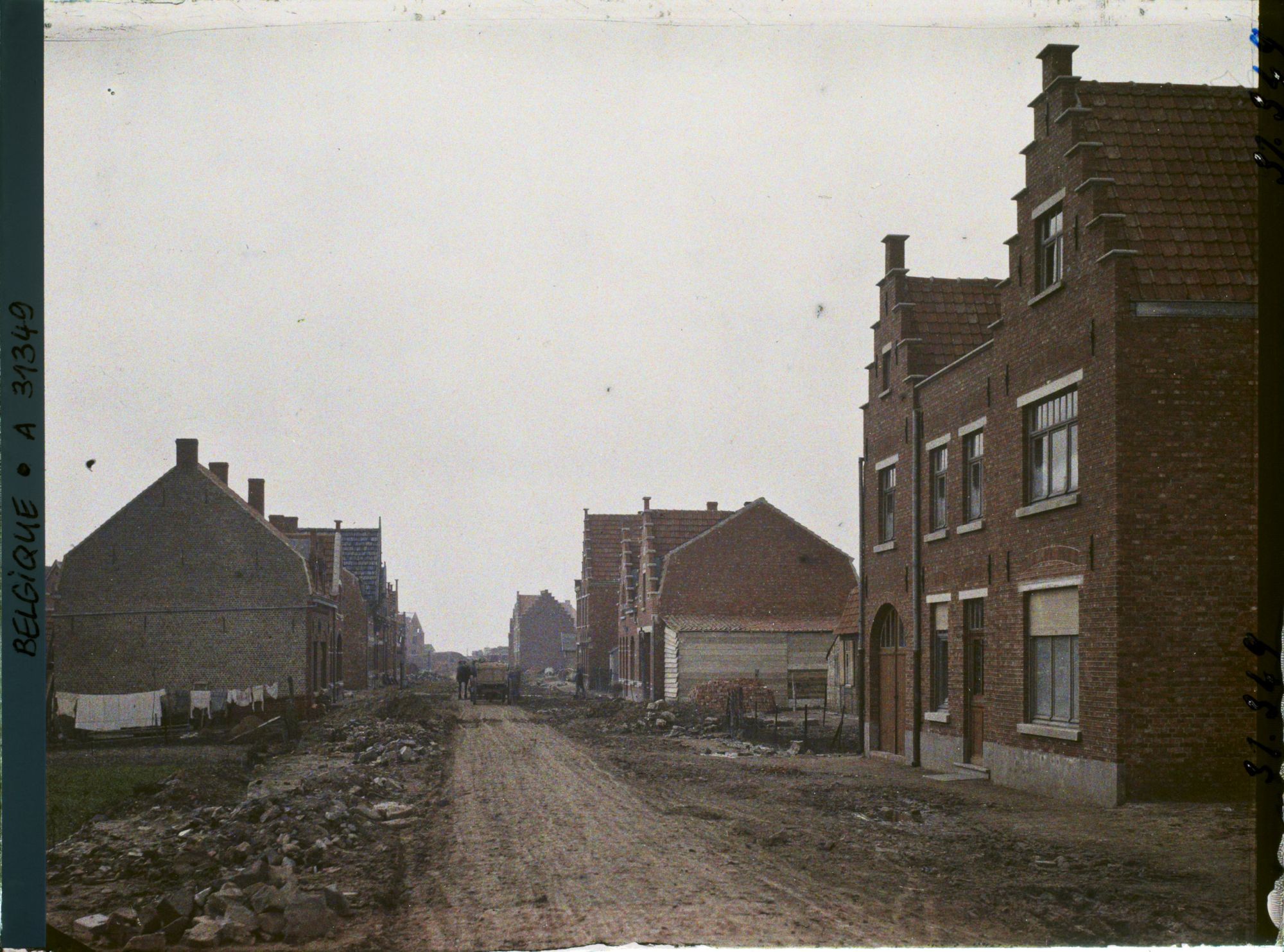 Image représentant Belgique, Passendacle, Une nouvelle Rue