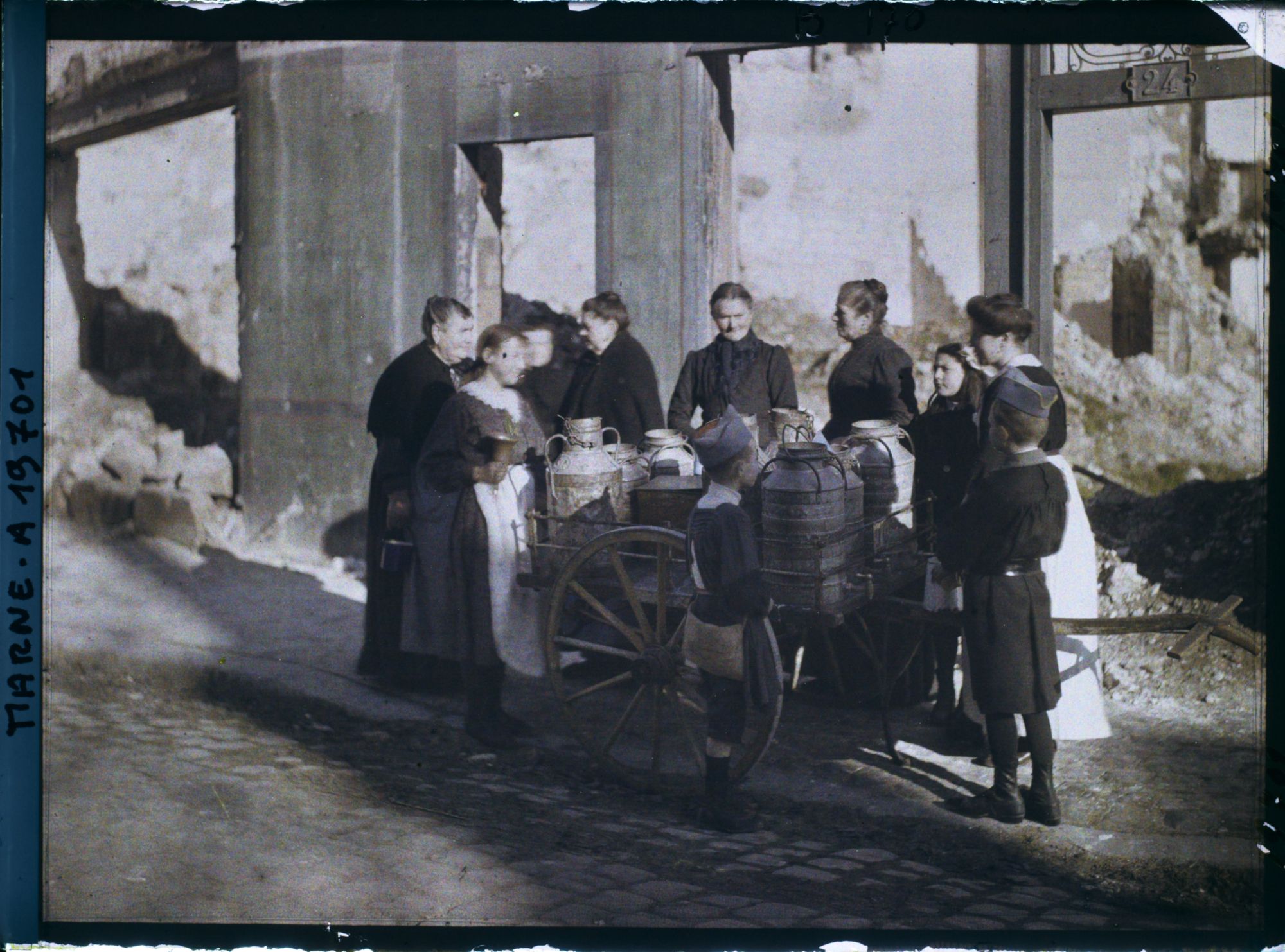 Image représentant France, Reims, Laitière Place St André