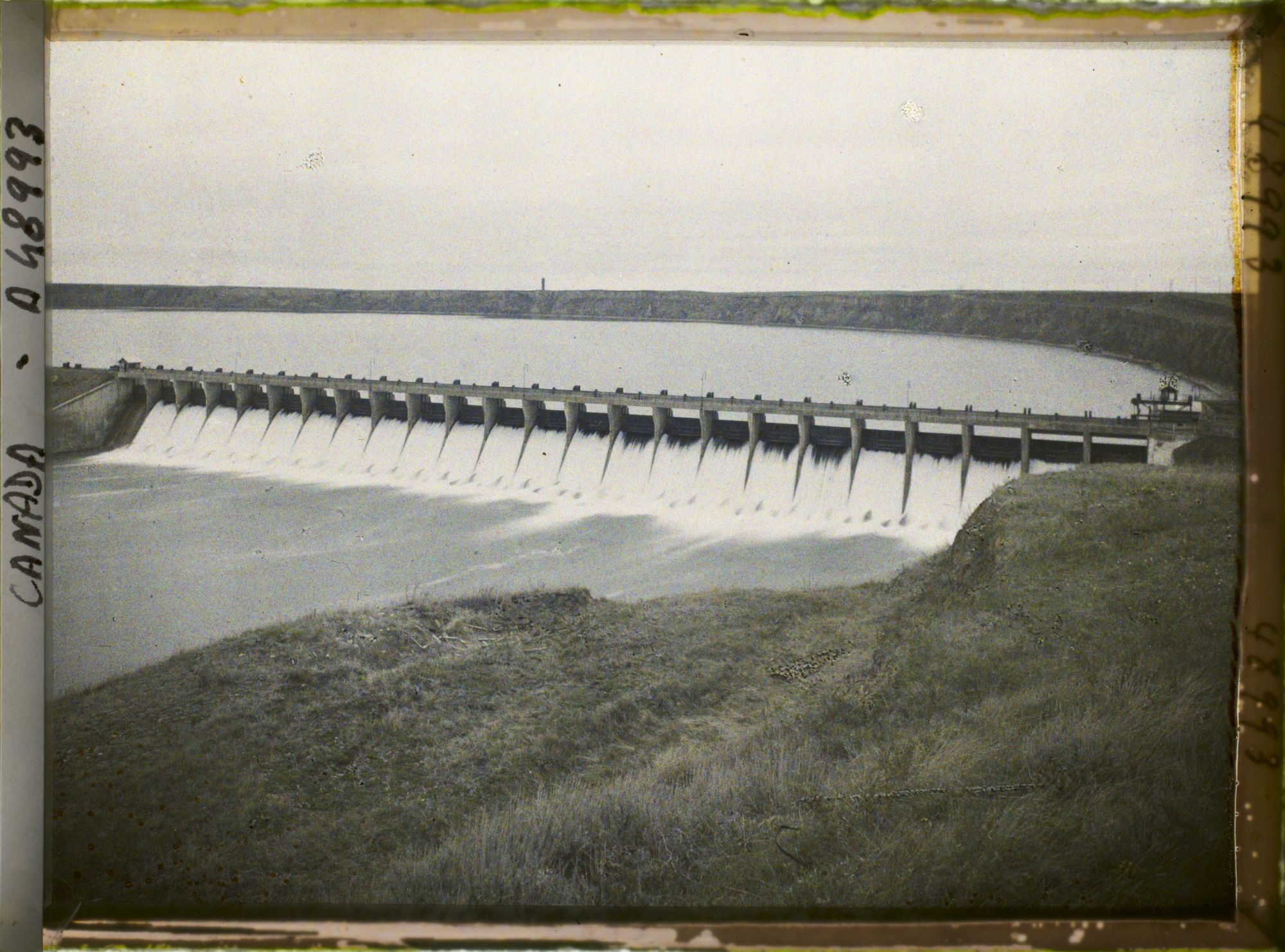 Image représentant Canada, Bassano, Barrage de la Bosse - Ensemble du Barrage